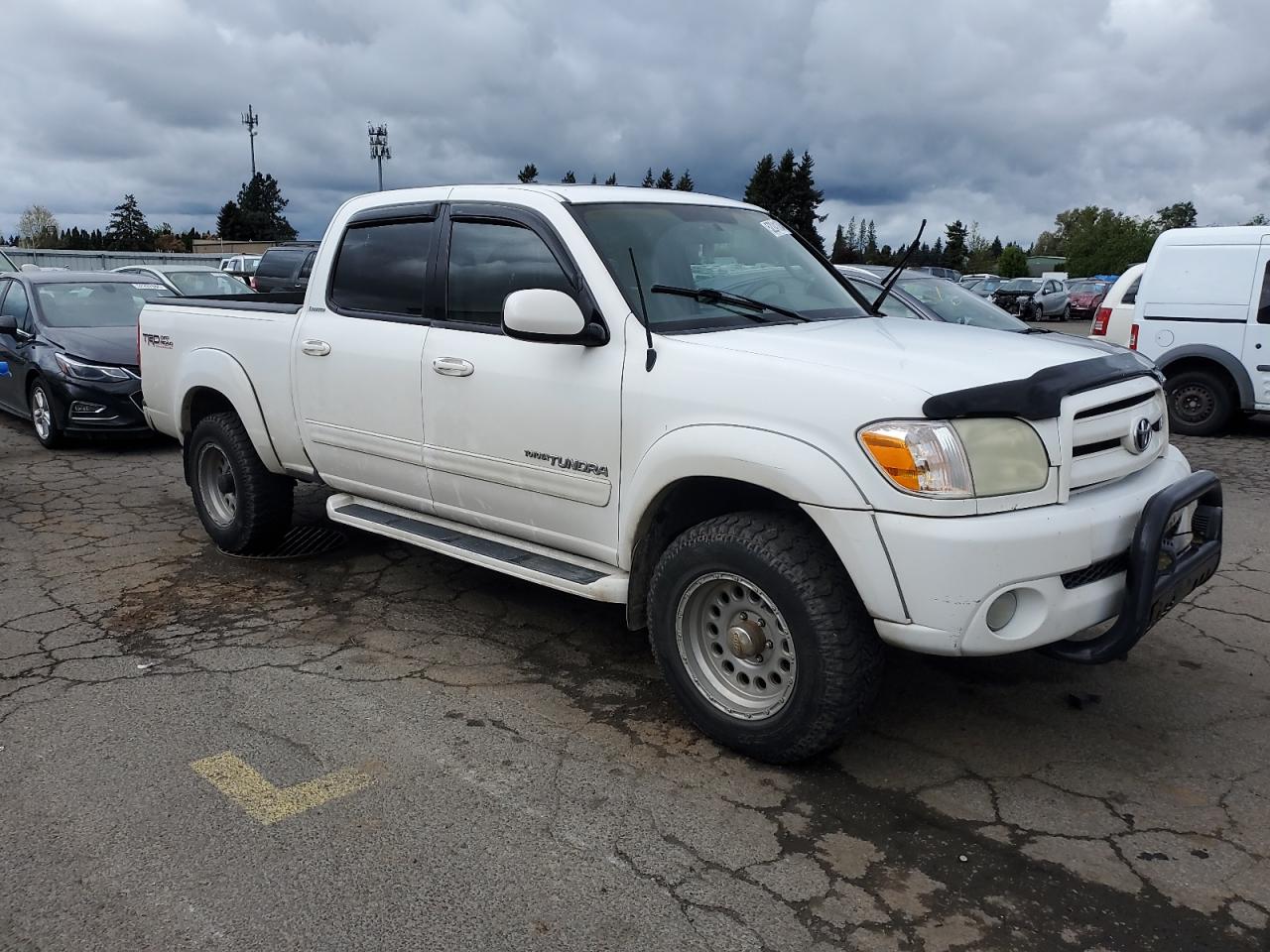 Photo 3 VIN: 5TBDT48146S527700 - TOYOTA TUNDRA 