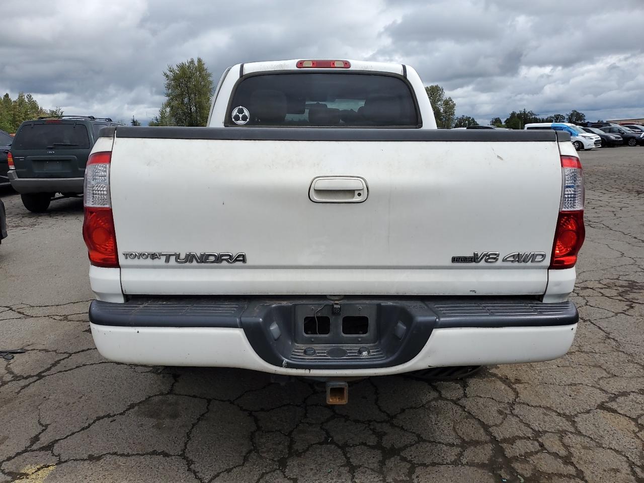 Photo 5 VIN: 5TBDT48146S527700 - TOYOTA TUNDRA 