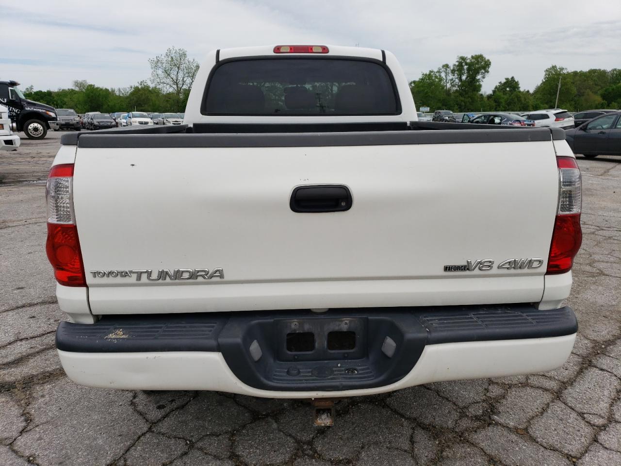 Photo 5 VIN: 5TBDT48155S498500 - TOYOTA TUNDRA 