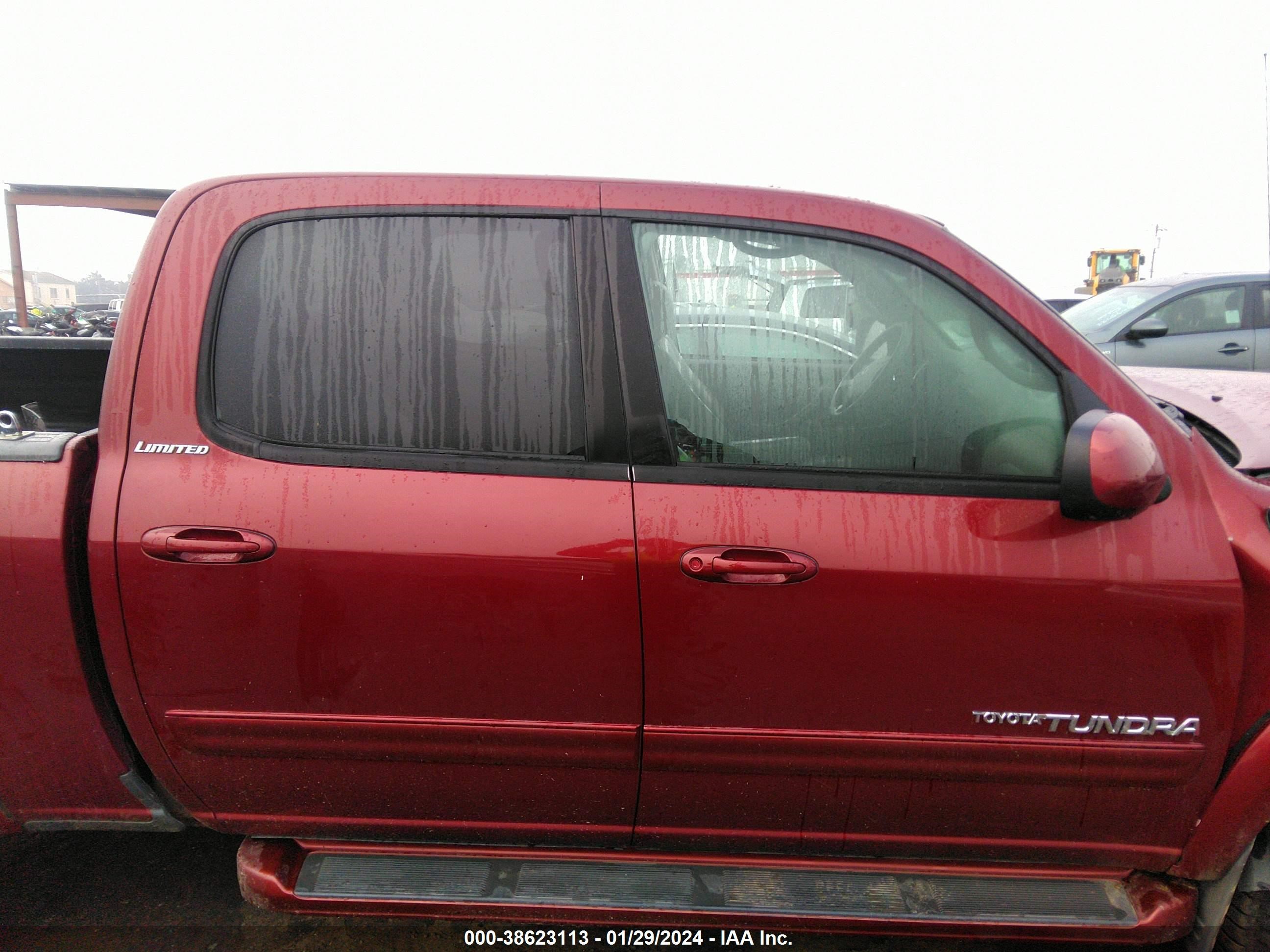 Photo 13 VIN: 5TBDT48185S489709 - TOYOTA TUNDRA 