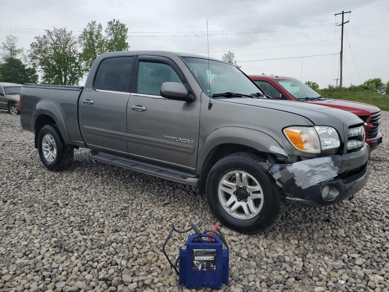 Photo 3 VIN: 5TBDT48195S477049 - TOYOTA TUNDRA 