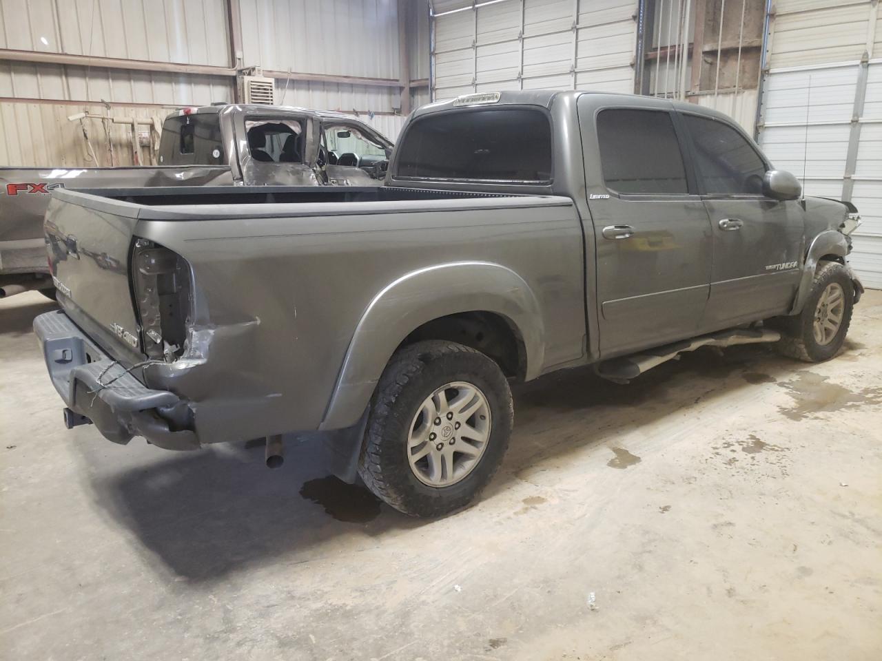 Photo 2 VIN: 5TBDT481X5S480459 - TOYOTA TUNDRA 