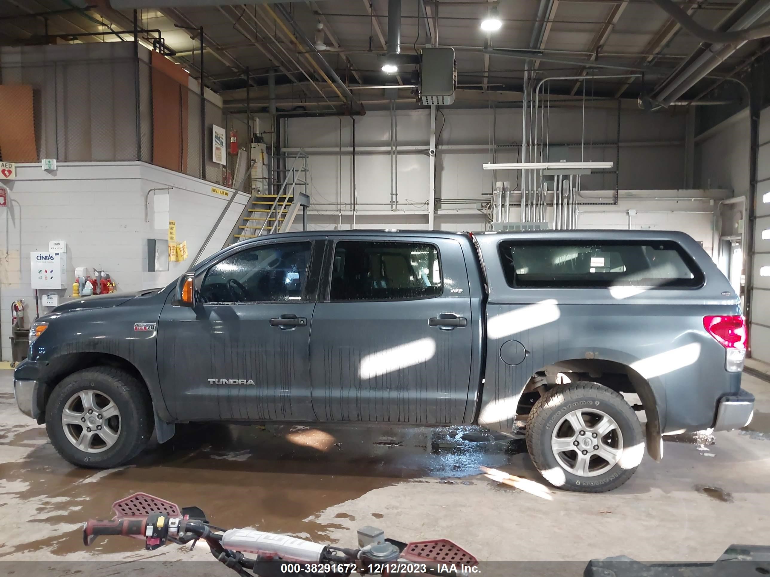 Photo 14 VIN: 5TBDV54118S523158 - TOYOTA TUNDRA 