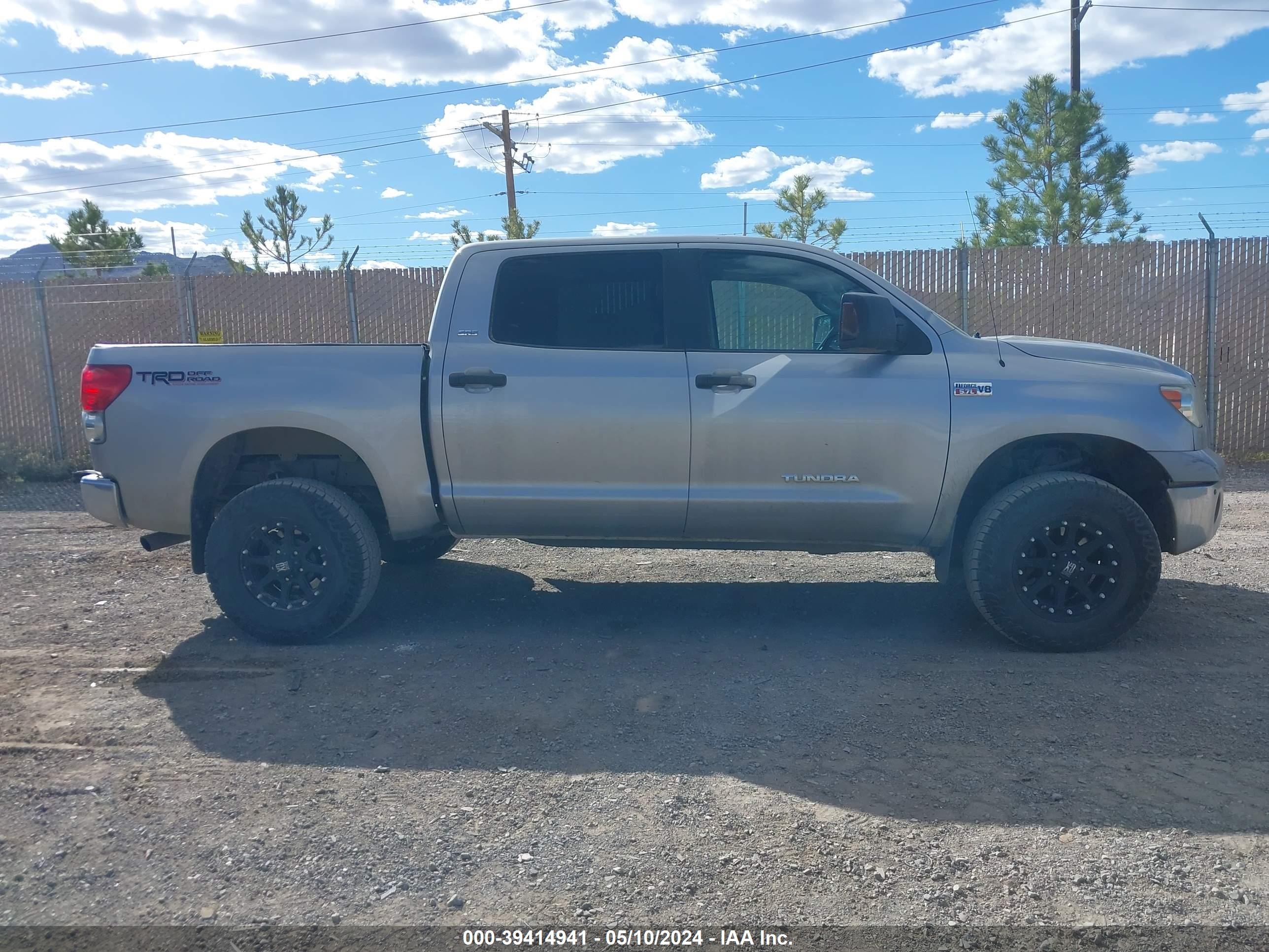 Photo 12 VIN: 5TBDV54157S468714 - TOYOTA TUNDRA 