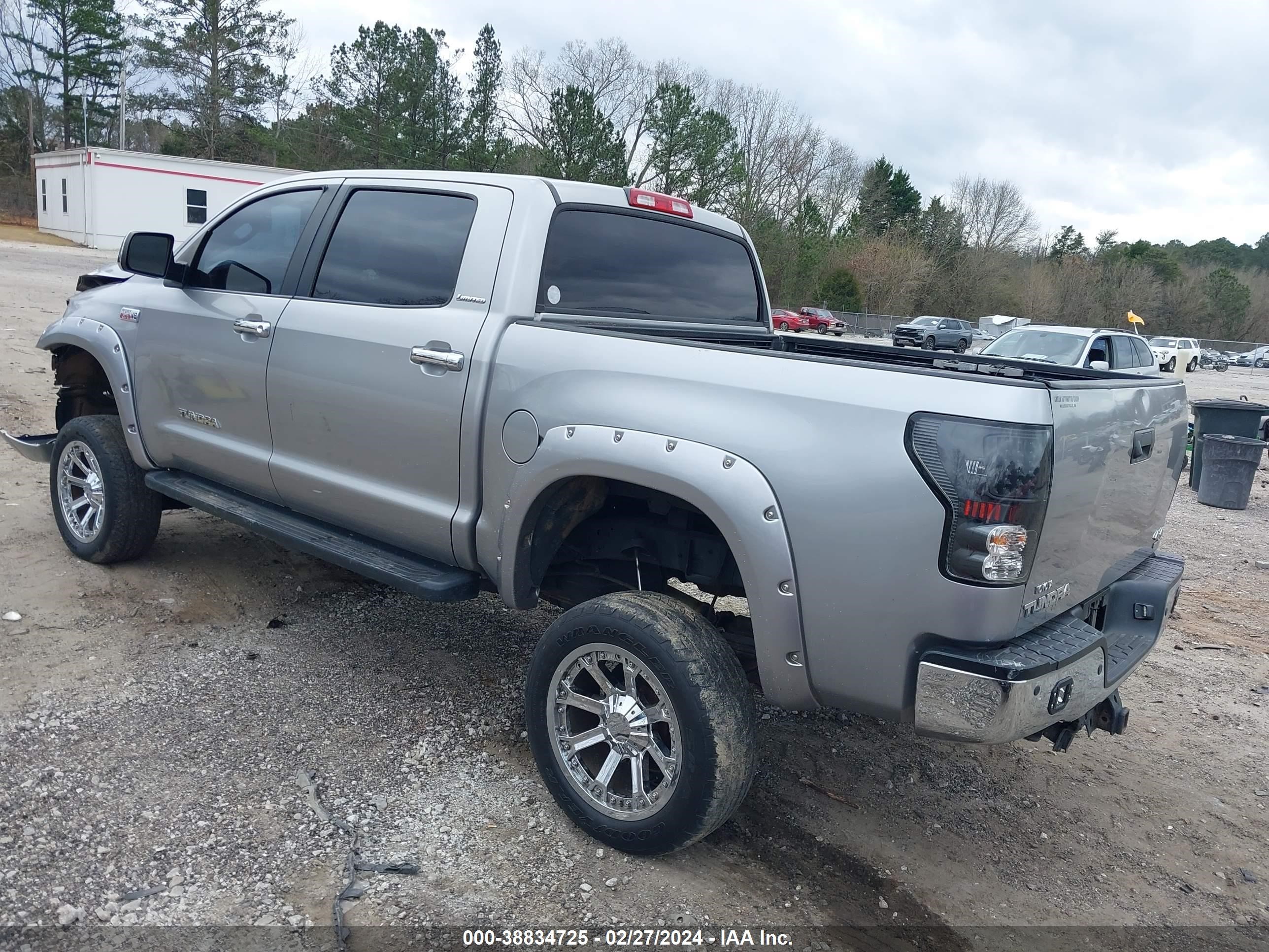 Photo 2 VIN: 5TBDV58117S467893 - TOYOTA TUNDRA 