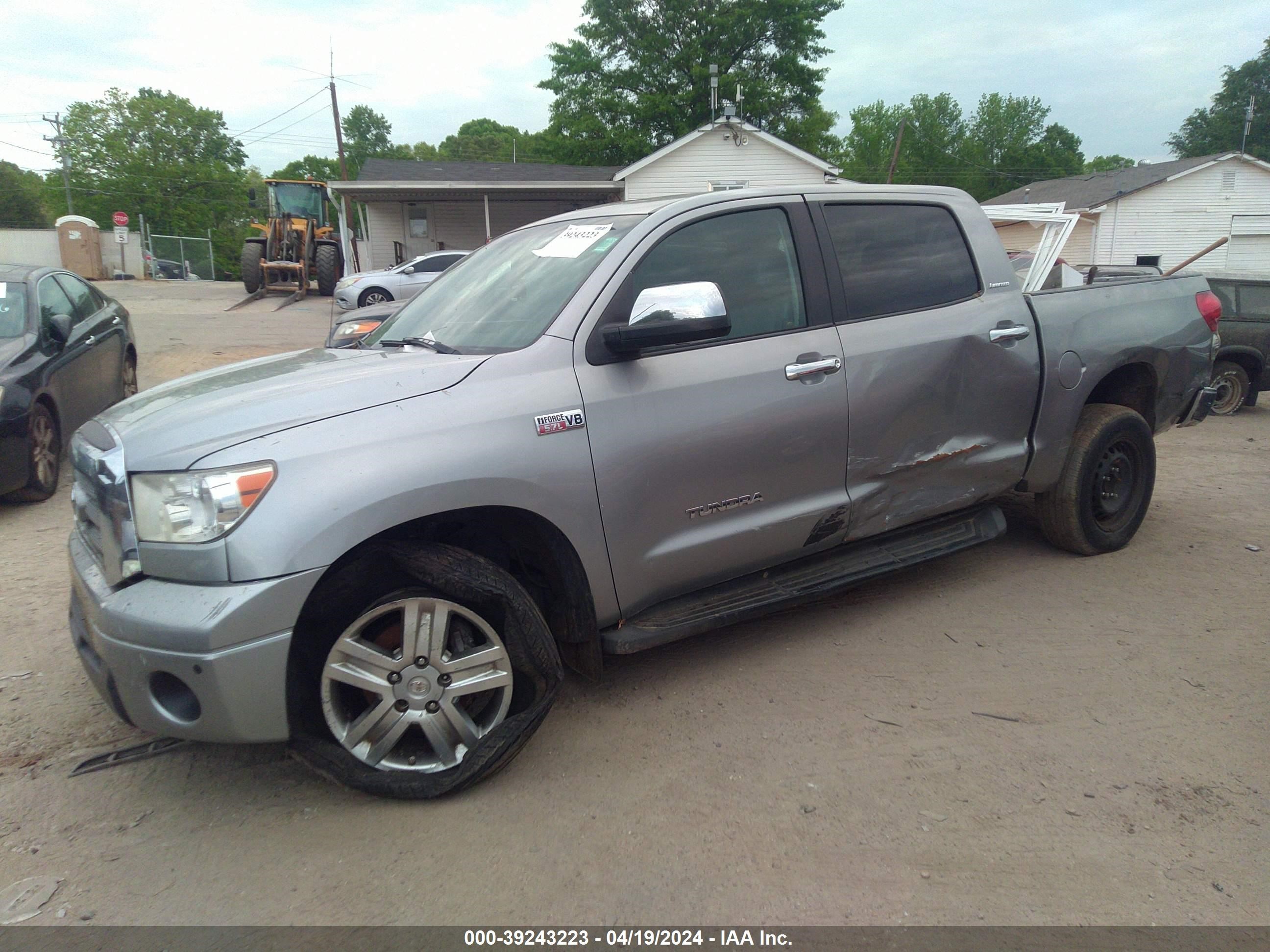 Photo 1 VIN: 5TBDV58158S507796 - TOYOTA TUNDRA 