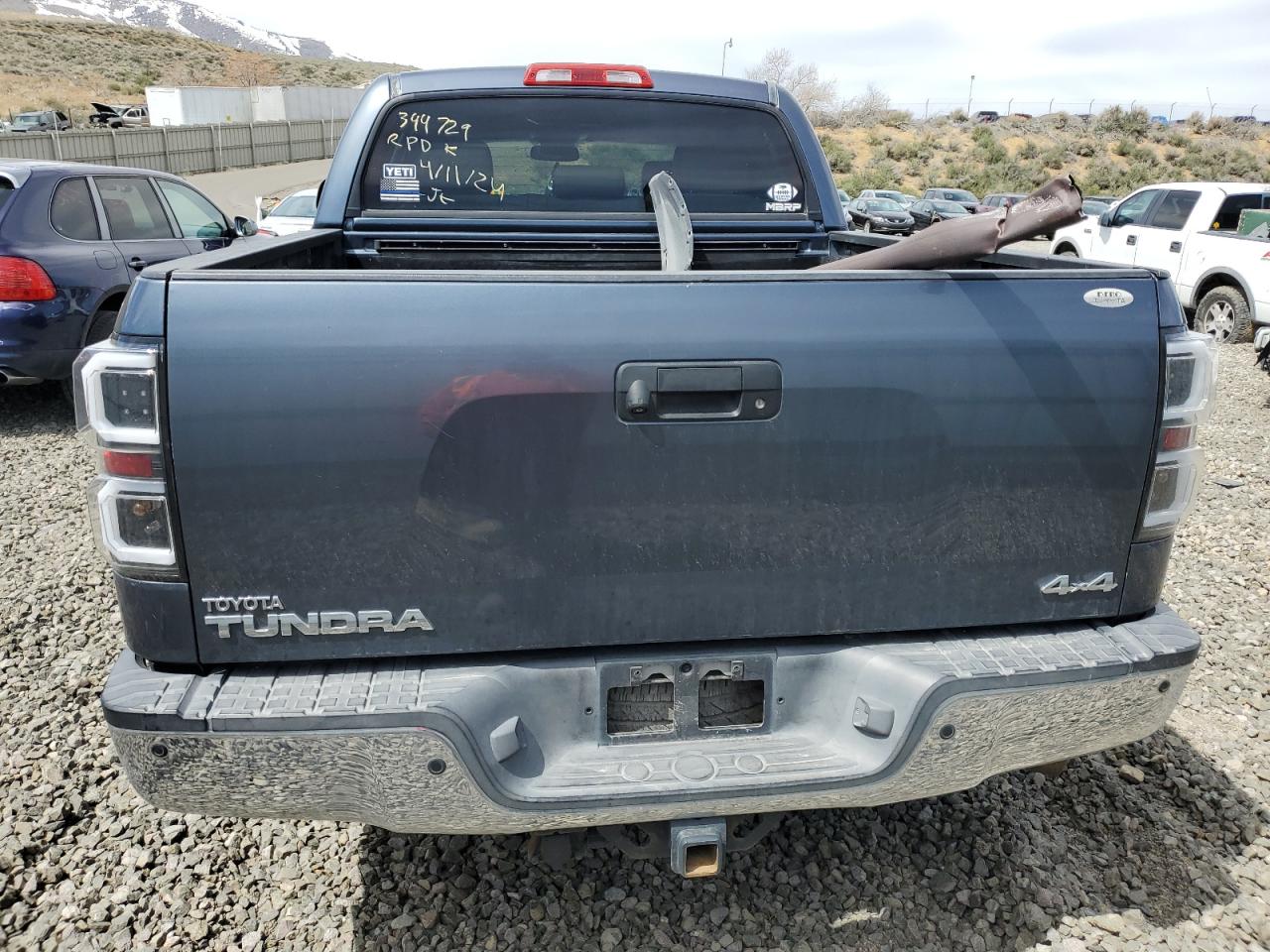 Photo 5 VIN: 5TBDV581X7S475734 - TOYOTA TUNDRA 