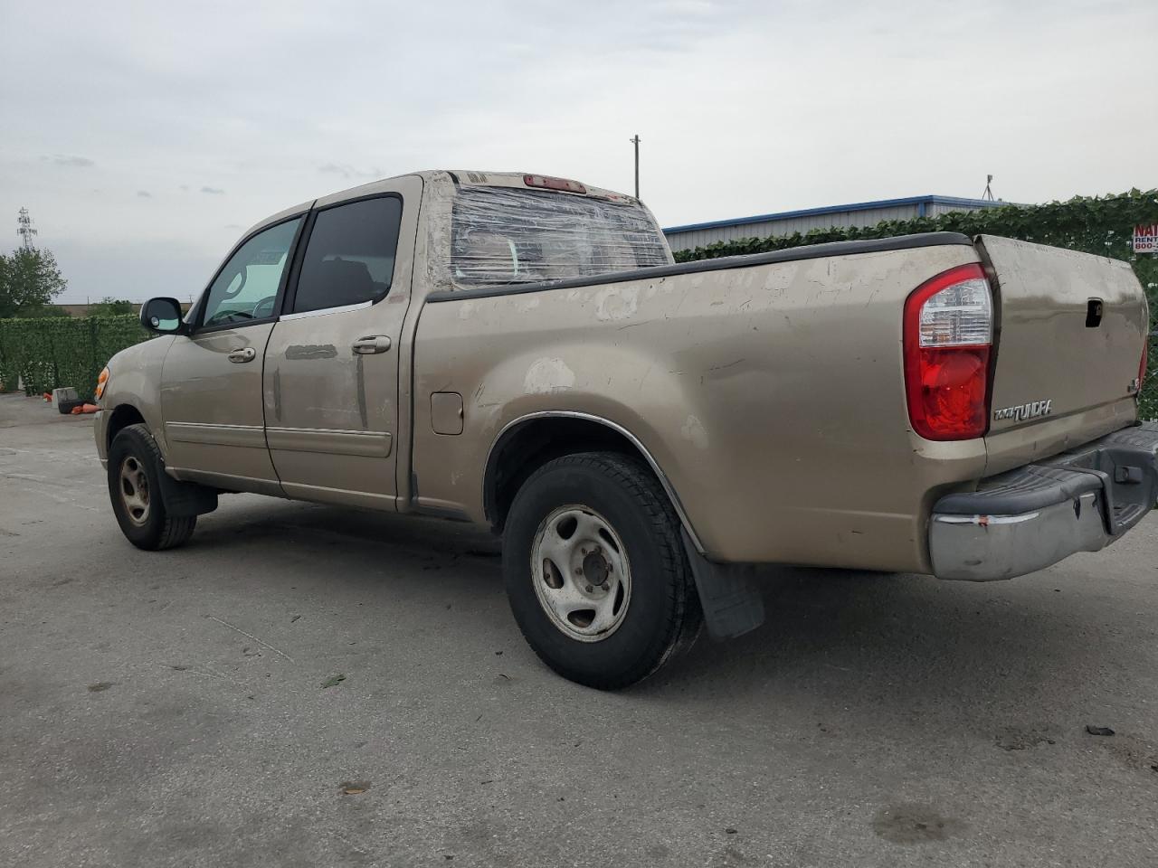 Photo 1 VIN: 5TBET34104S437512 - TOYOTA TUNDRA 