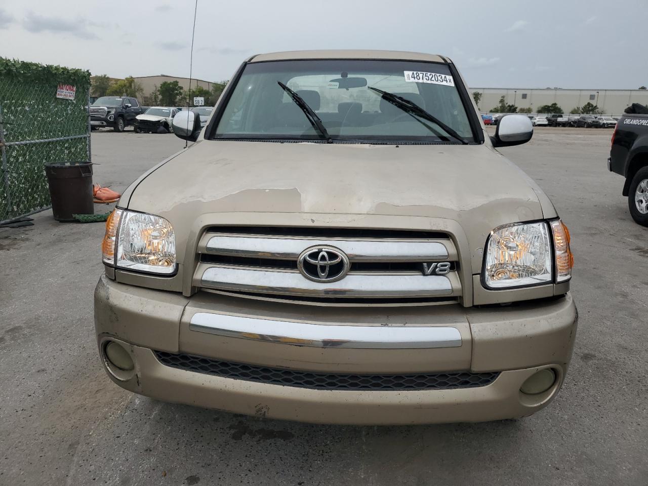 Photo 4 VIN: 5TBET34104S437512 - TOYOTA TUNDRA 