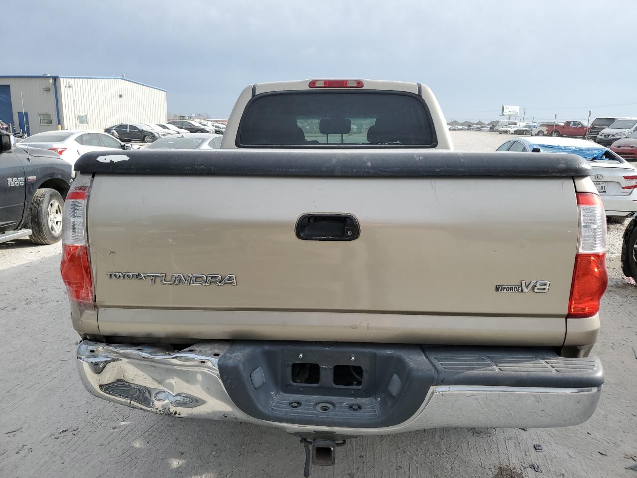 Photo 5 VIN: 5TBET34104S444346 - TOYOTA TUNDRA 