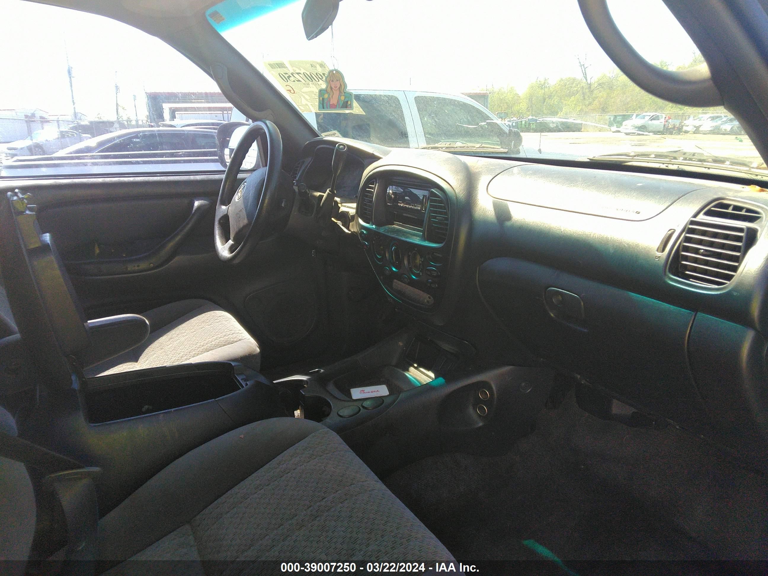 Photo 4 VIN: 5TBET34125S467970 - TOYOTA TUNDRA 