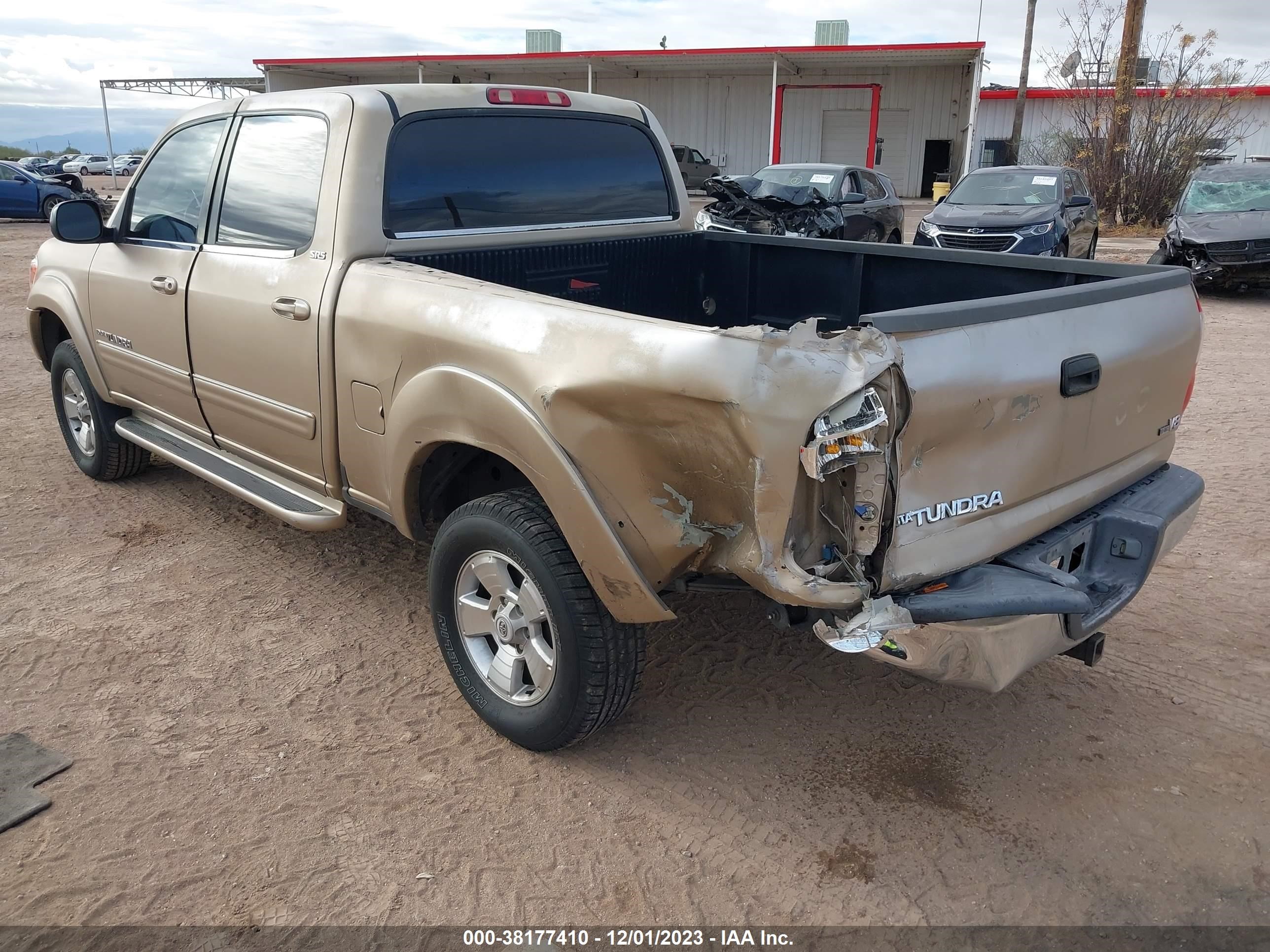 Photo 2 VIN: 5TBET34125S468455 - TOYOTA TUNDRA 