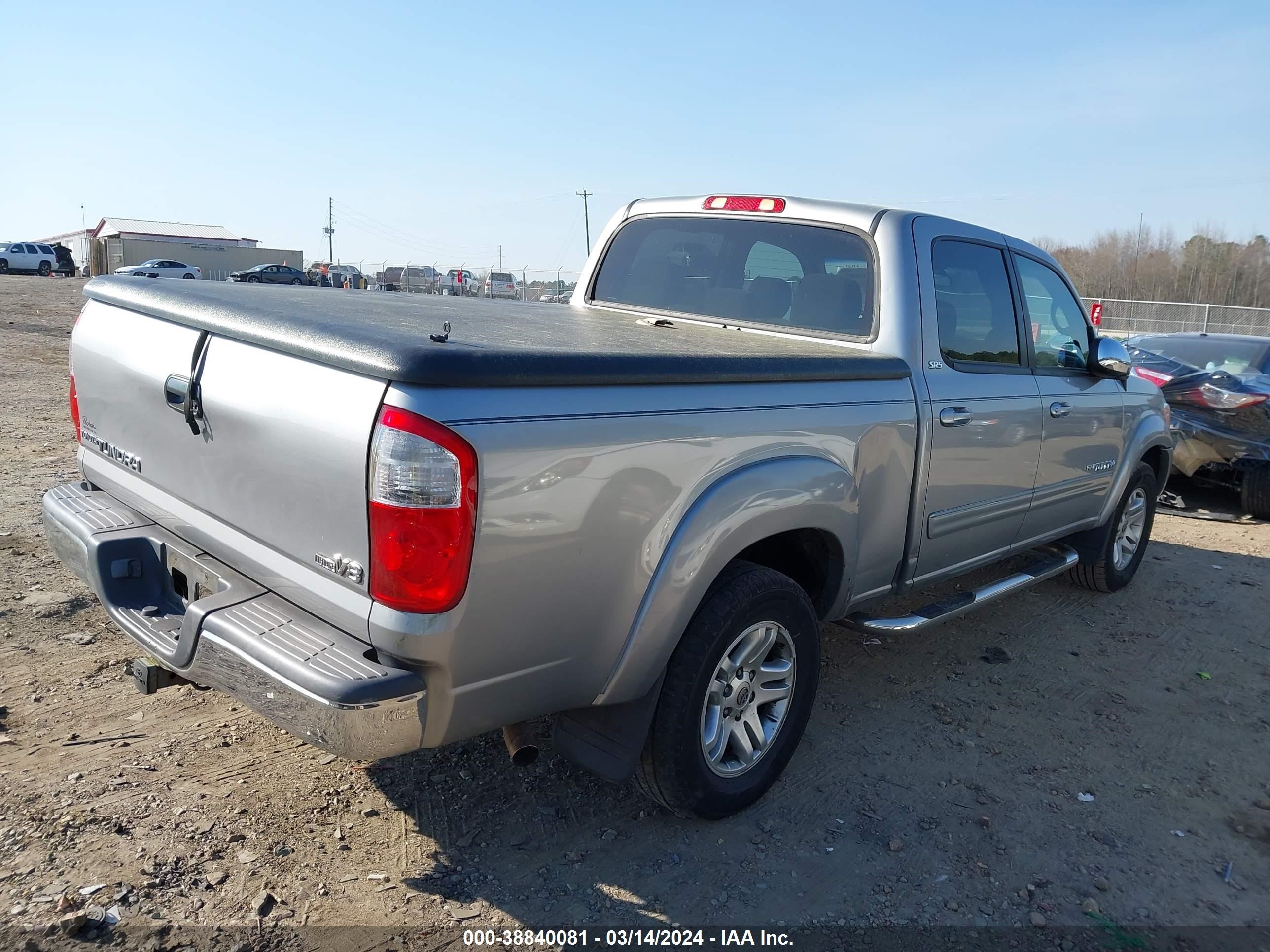 Photo 3 VIN: 5TBET34126S555449 - TOYOTA TUNDRA 