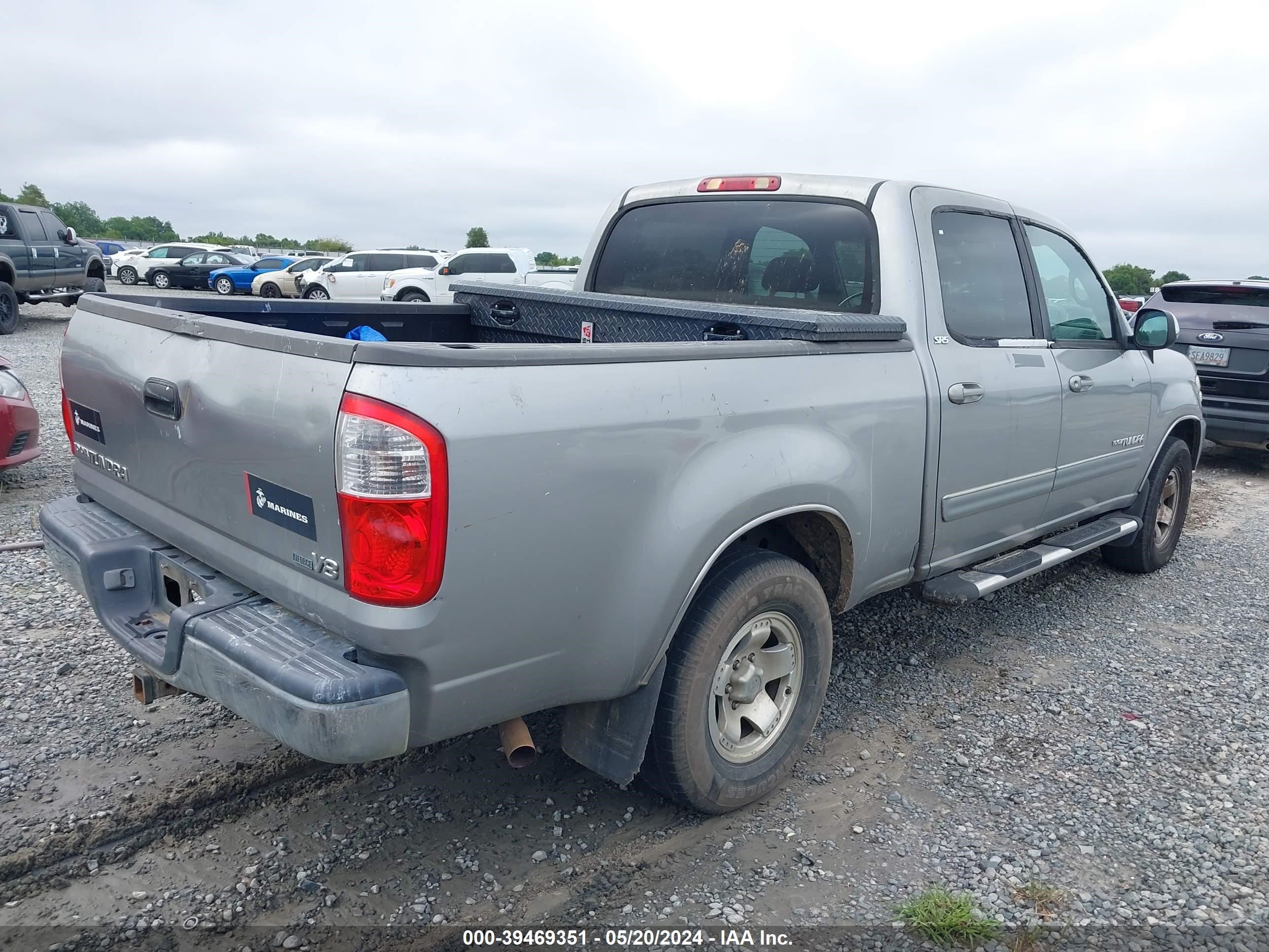 Photo 3 VIN: 5TBET34134S437035 - TOYOTA TUNDRA 