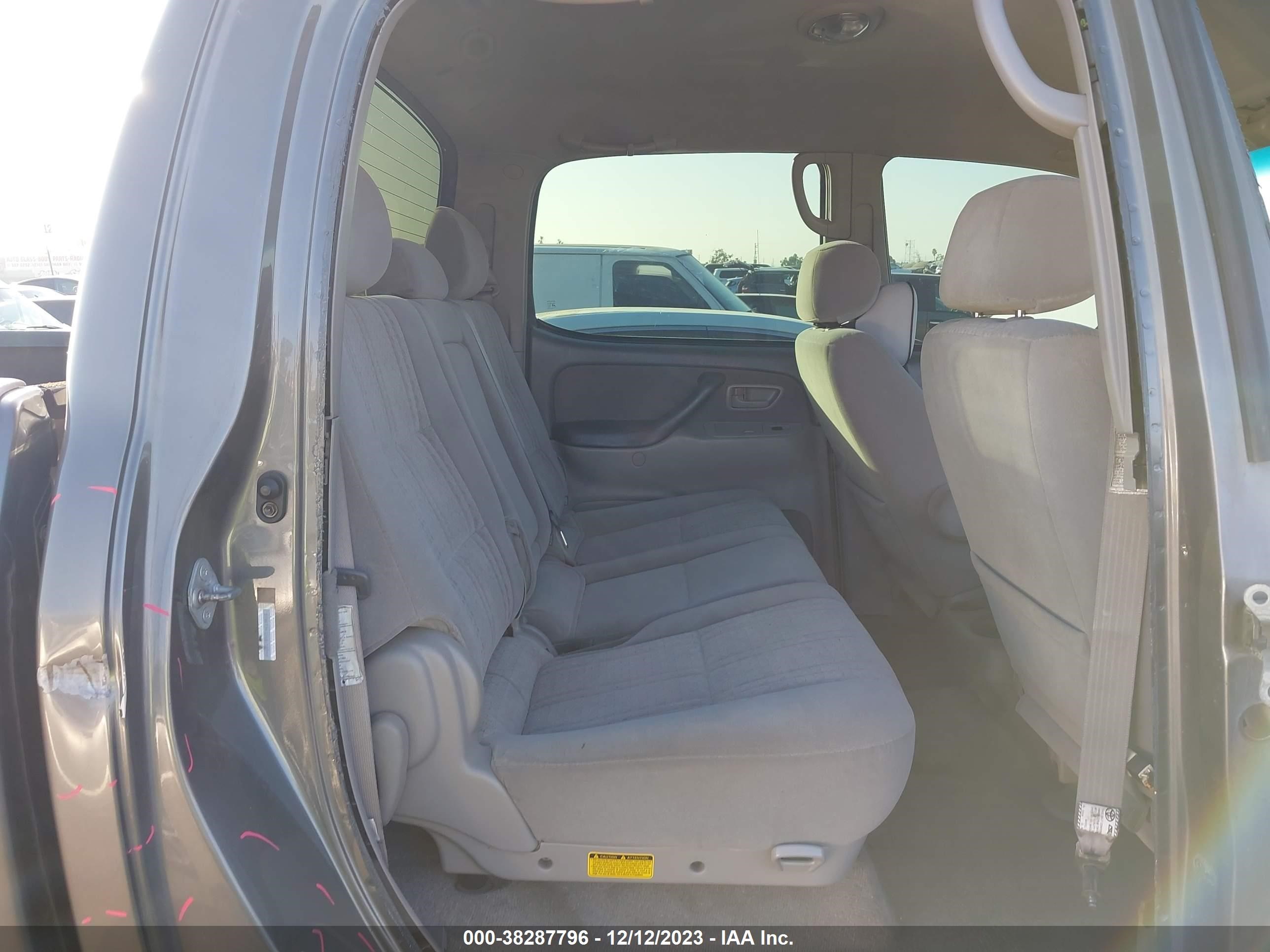 Photo 7 VIN: 5TBET34134S455793 - TOYOTA TUNDRA 