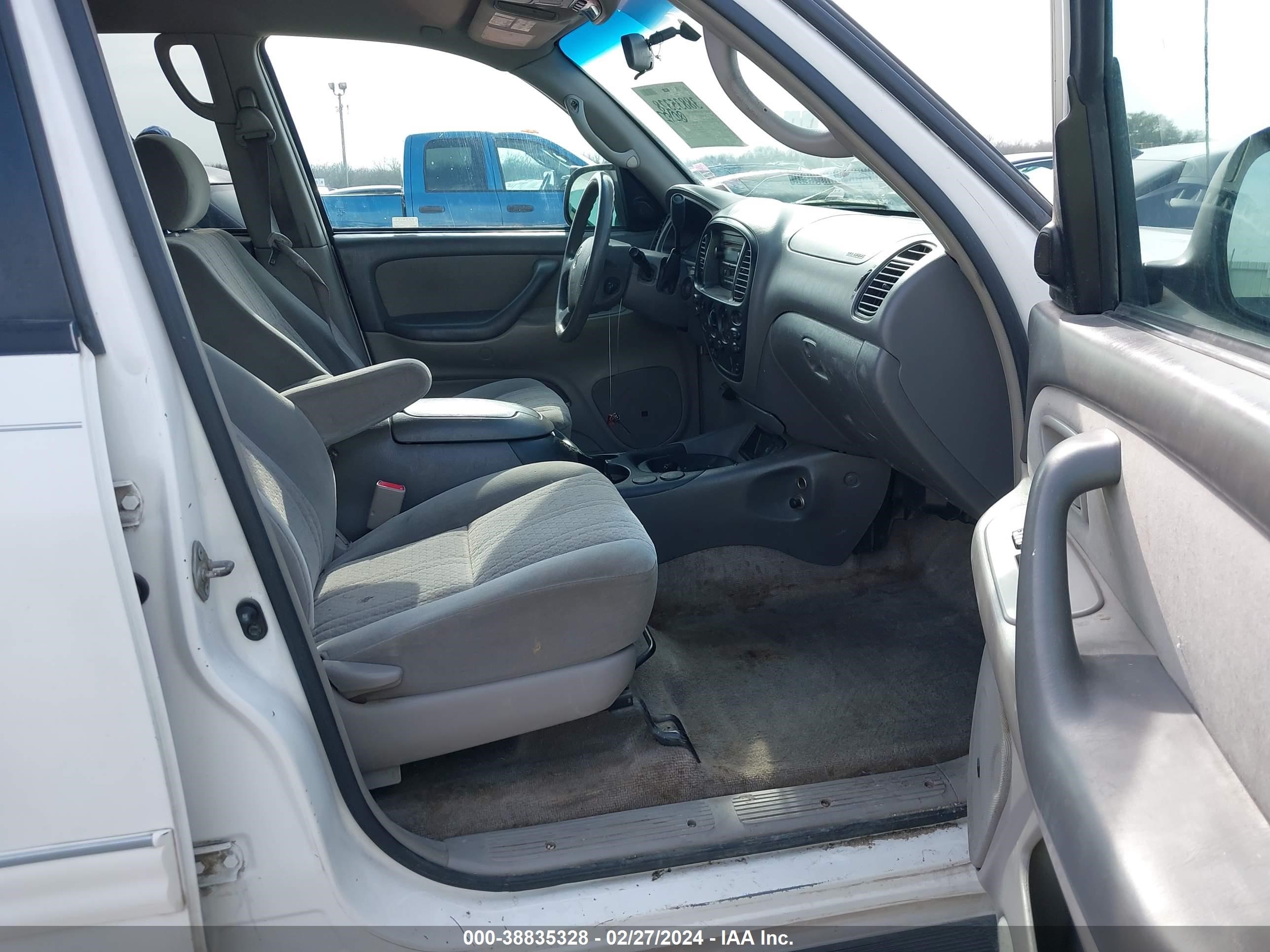 Photo 4 VIN: 5TBET34135S463166 - TOYOTA TUNDRA 