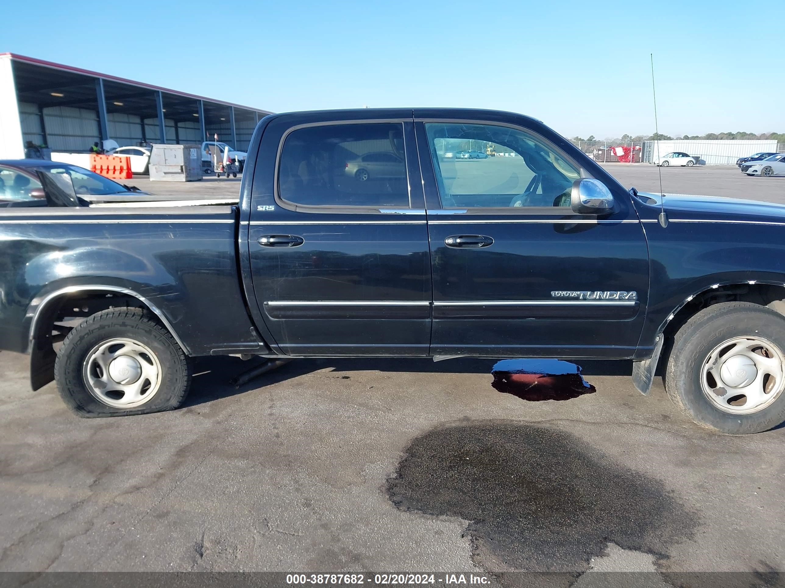 Photo 12 VIN: 5TBET34135S475107 - TOYOTA TUNDRA 