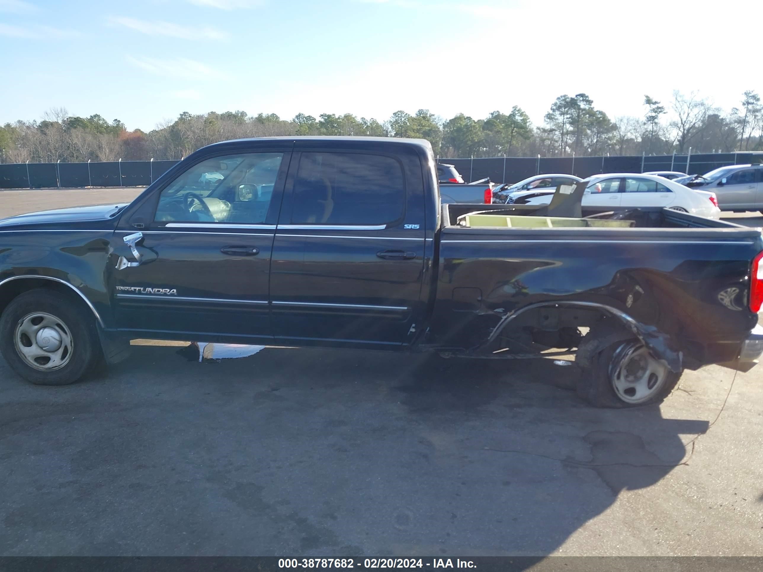 Photo 13 VIN: 5TBET34135S475107 - TOYOTA TUNDRA 