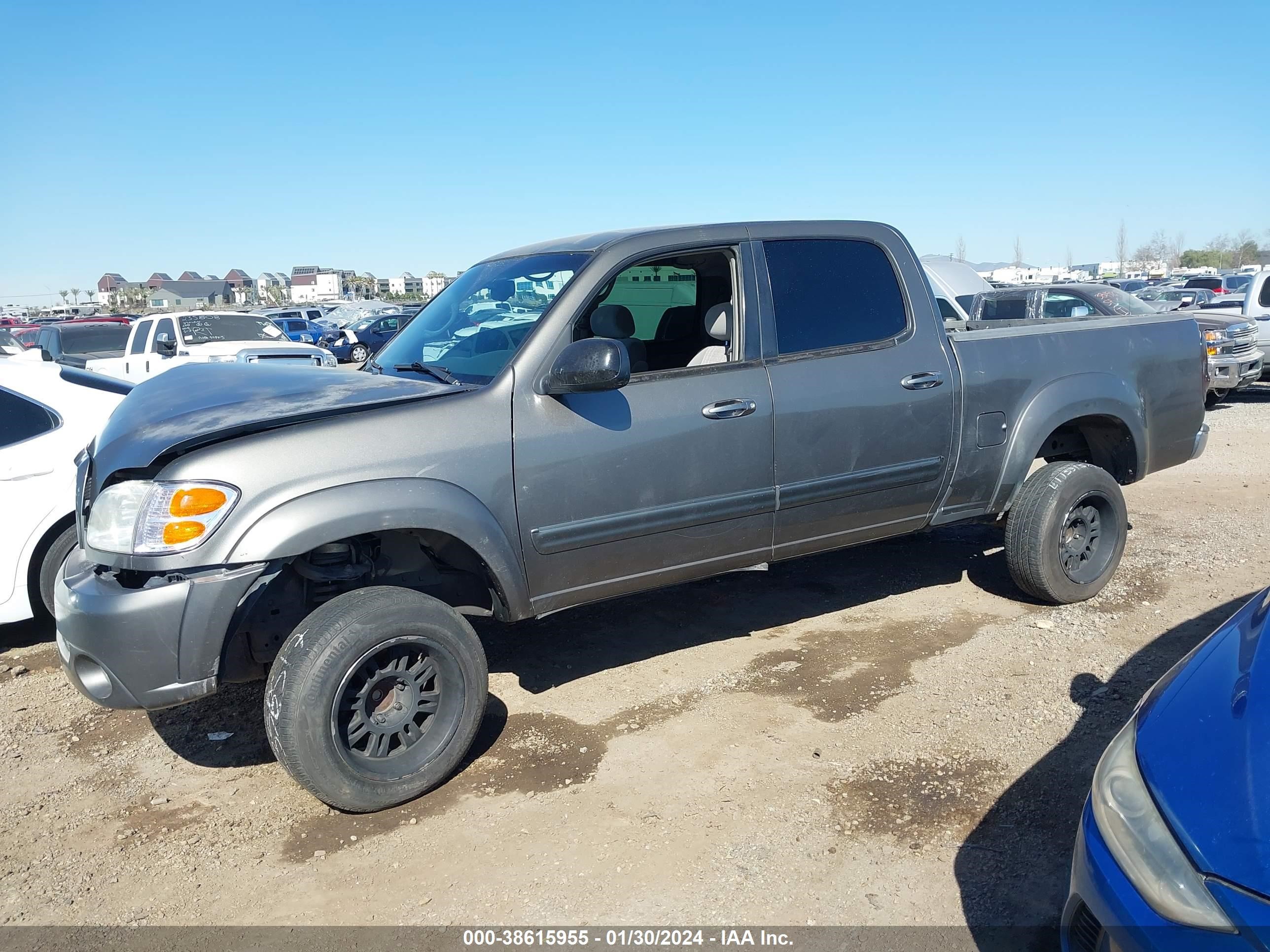 Photo 1 VIN: 5TBET34144S461408 - TOYOTA TUNDRA 