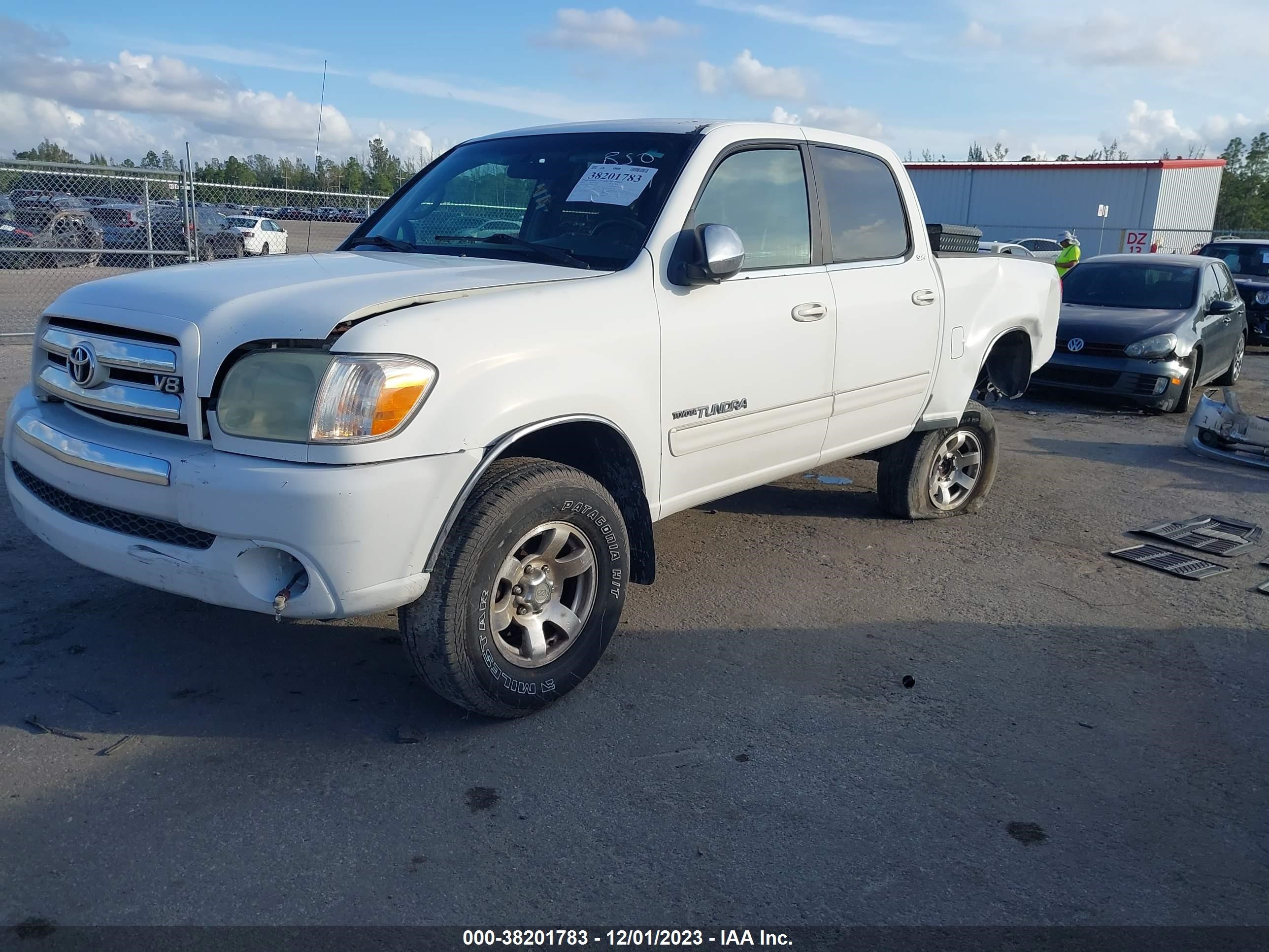 Photo 1 VIN: 5TBET34155S480311 - TOYOTA TUNDRA 