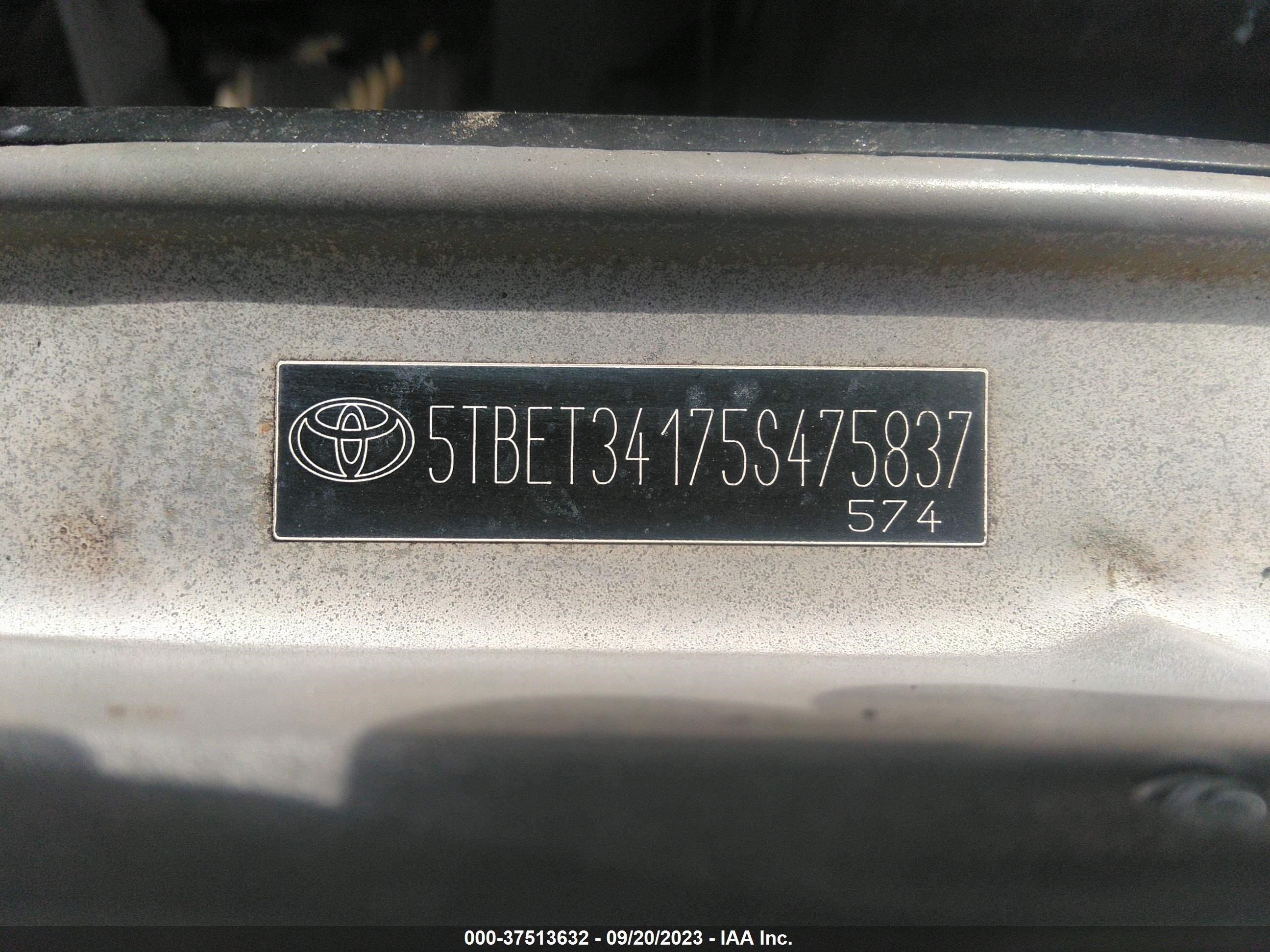 Photo 8 VIN: 5TBET34175S475837 - TOYOTA TUNDRA 