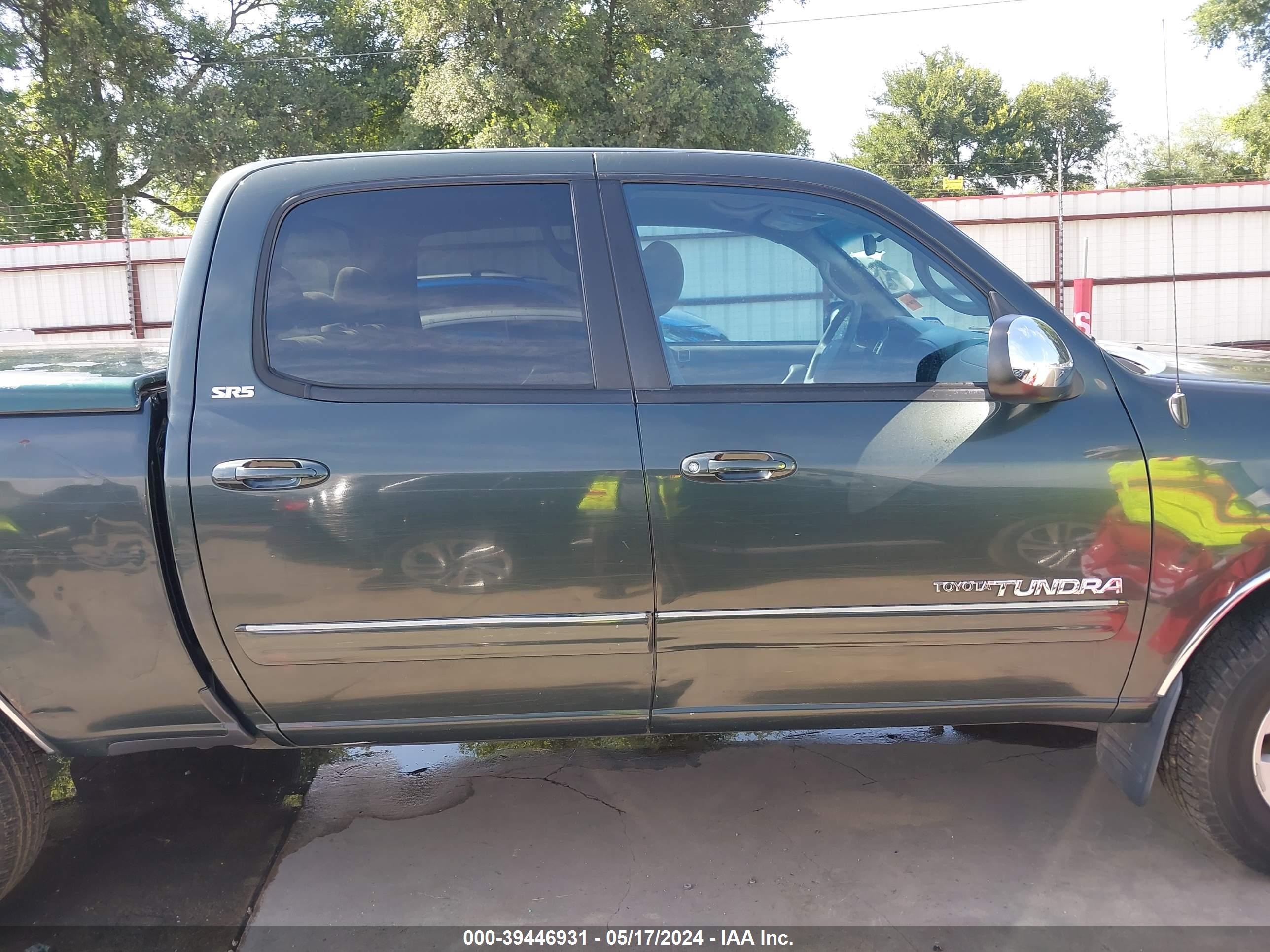 Photo 12 VIN: 5TBET34185S483123 - TOYOTA TUNDRA 