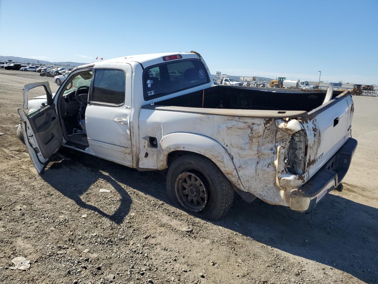 Photo 1 VIN: 5TBET34186S532421 - TOYOTA TUNDRA 