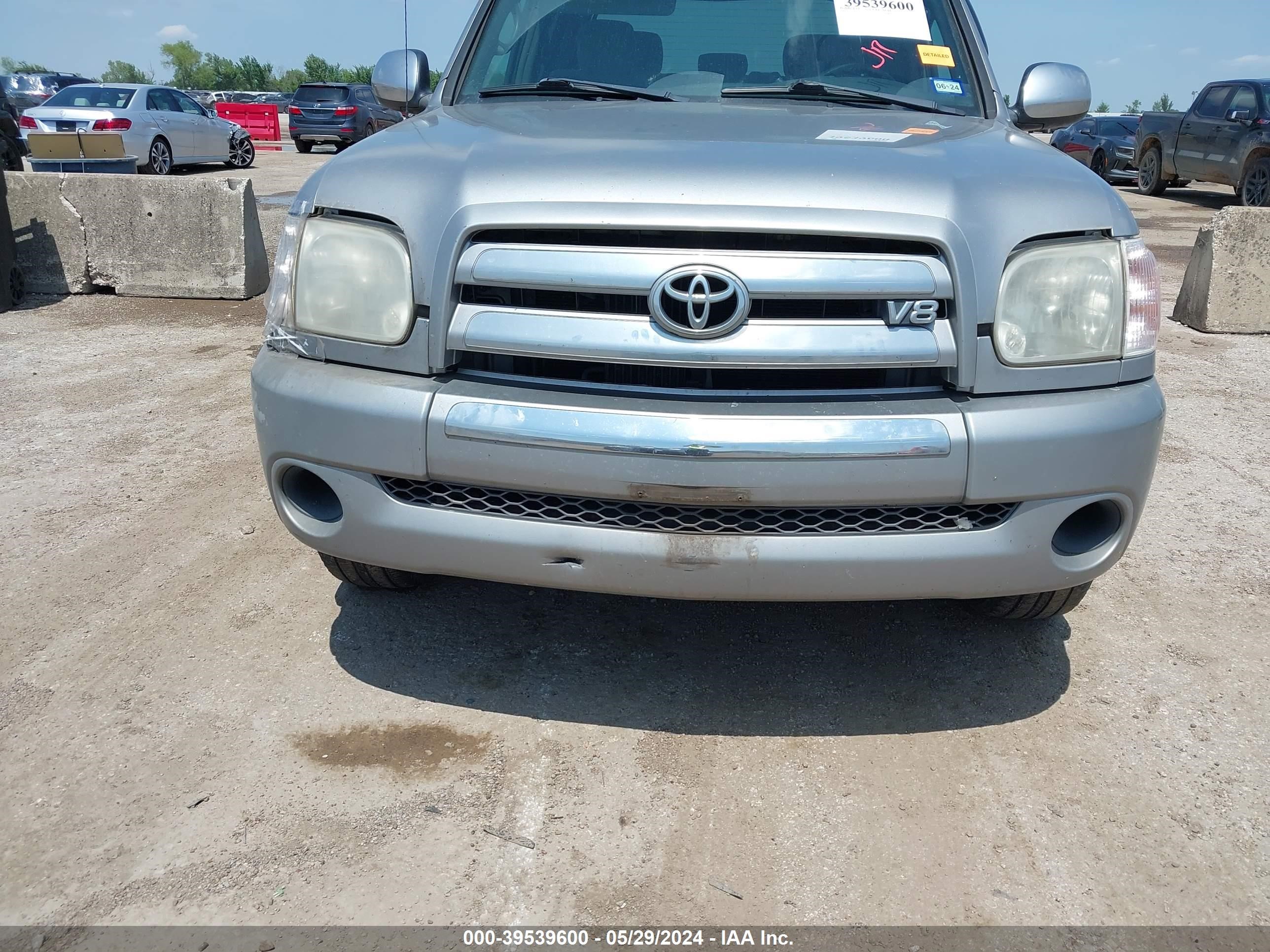 Photo 5 VIN: 5TBET34196S505664 - TOYOTA TUNDRA 