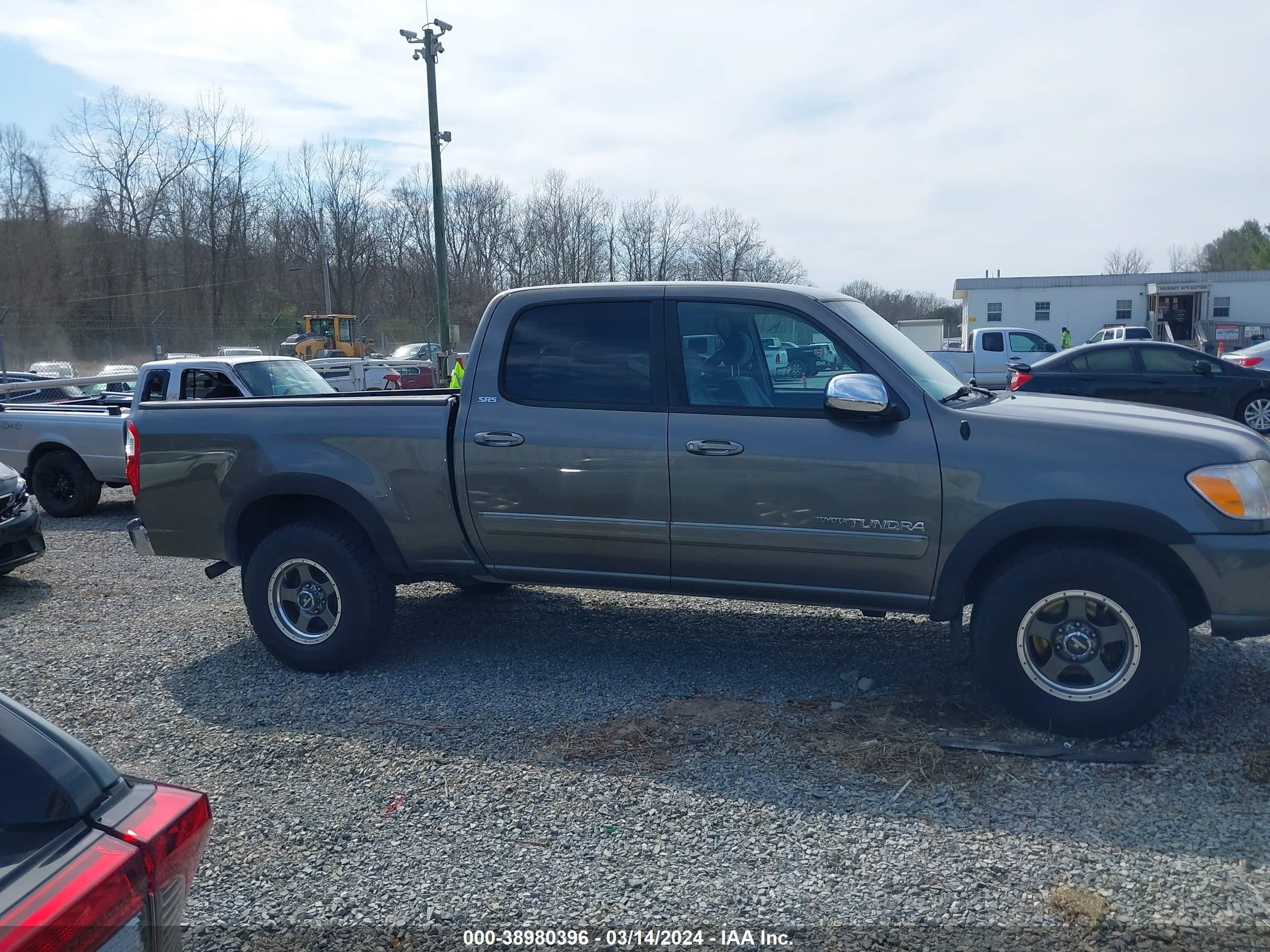 Photo 12 VIN: 5TBET341X5S488176 - TOYOTA TUNDRA 