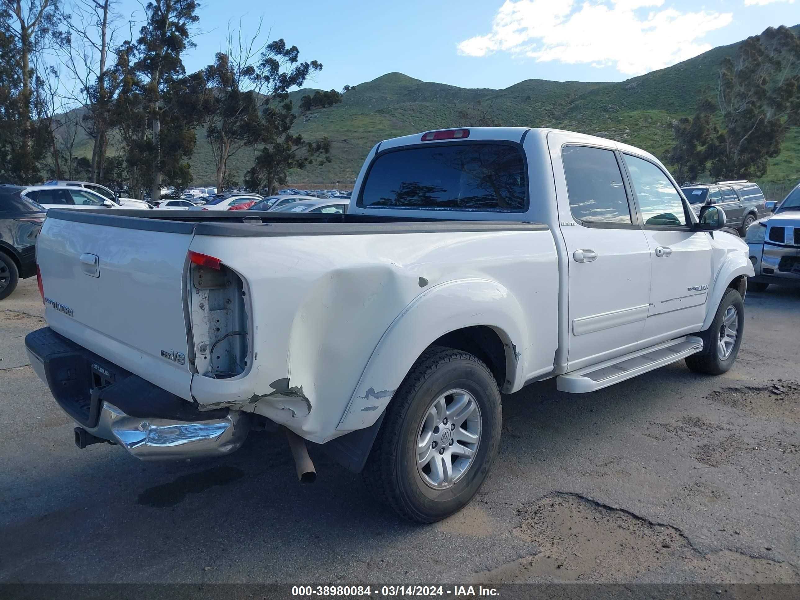 Photo 3 VIN: 5TBET38154S448662 - TOYOTA TUNDRA 