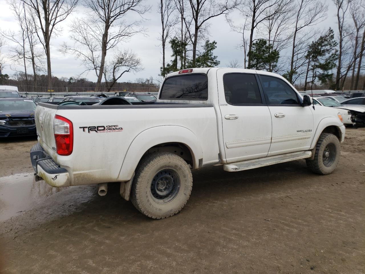 Photo 3 VIN: 5TBET38156S536159 - TOYOTA TUNDRA 