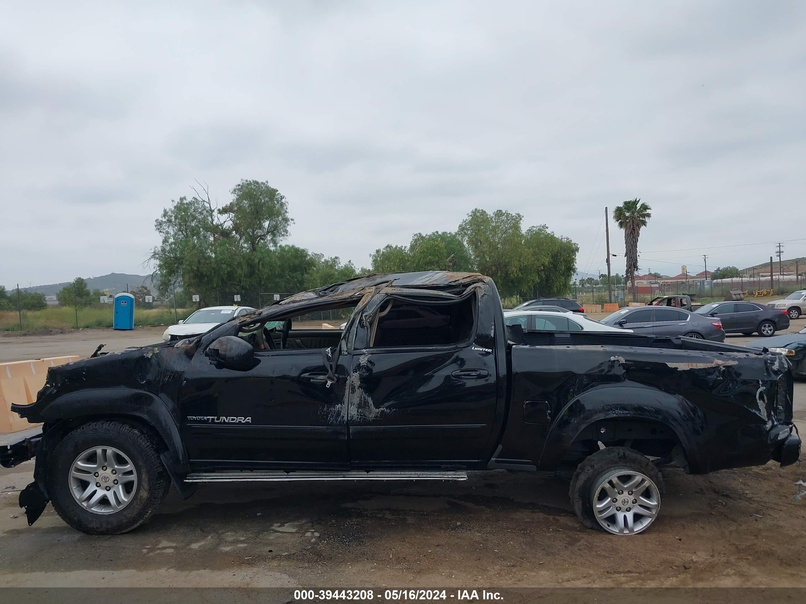 Photo 12 VIN: 5TBET38164S451277 - TOYOTA TUNDRA 