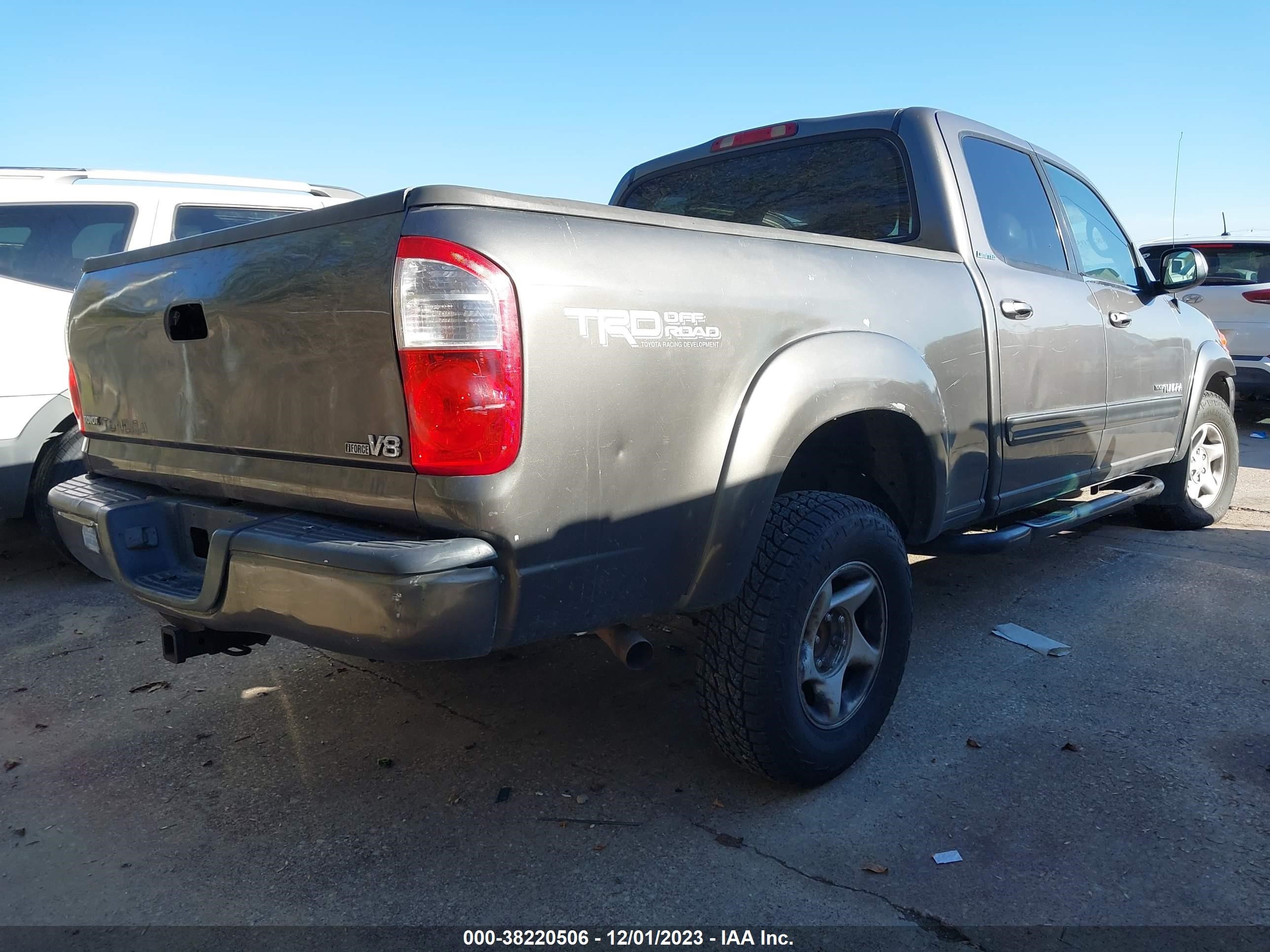 Photo 3 VIN: 5TBET38184S445707 - TOYOTA TUNDRA 