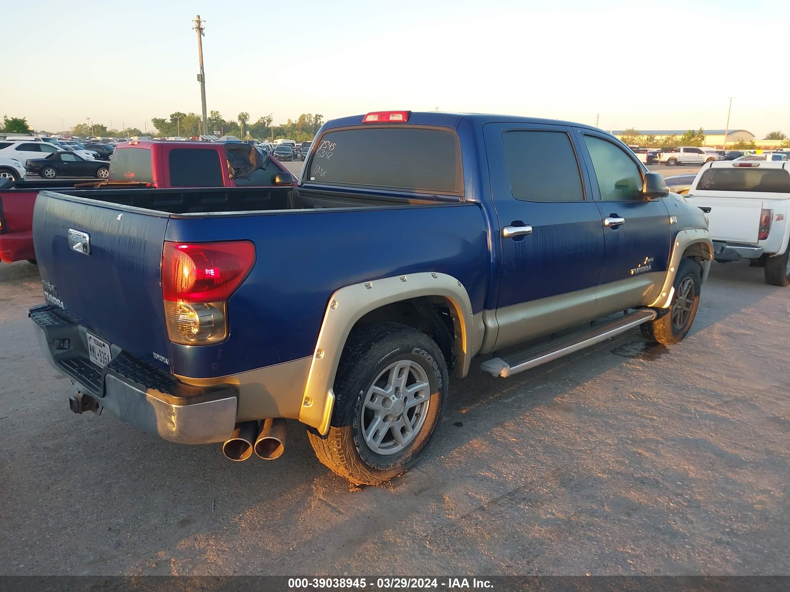 Photo 3 VIN: 5TBET54187S456342 - TOYOTA TUNDRA 