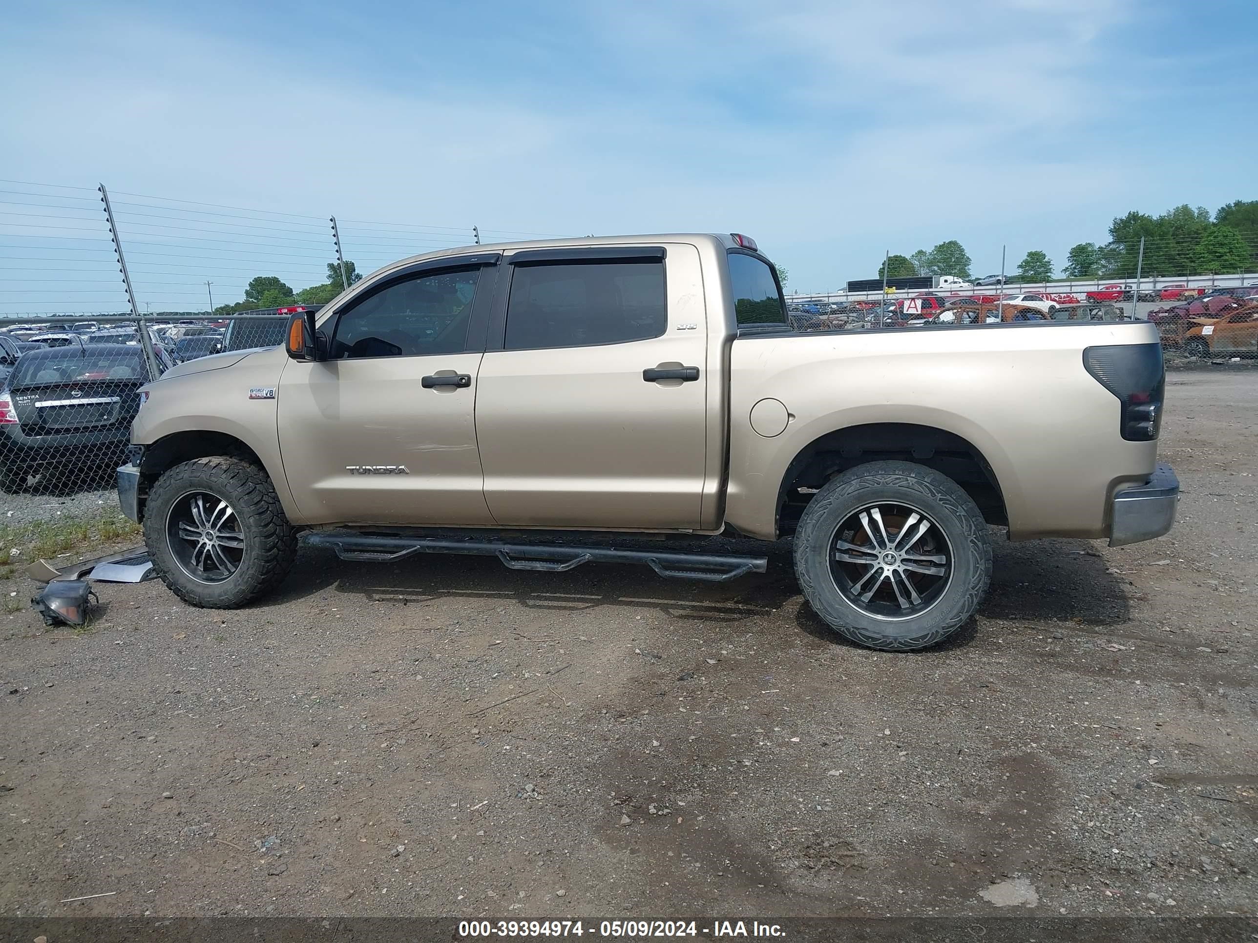 Photo 13 VIN: 5TBEV54137S467856 - TOYOTA TUNDRA 