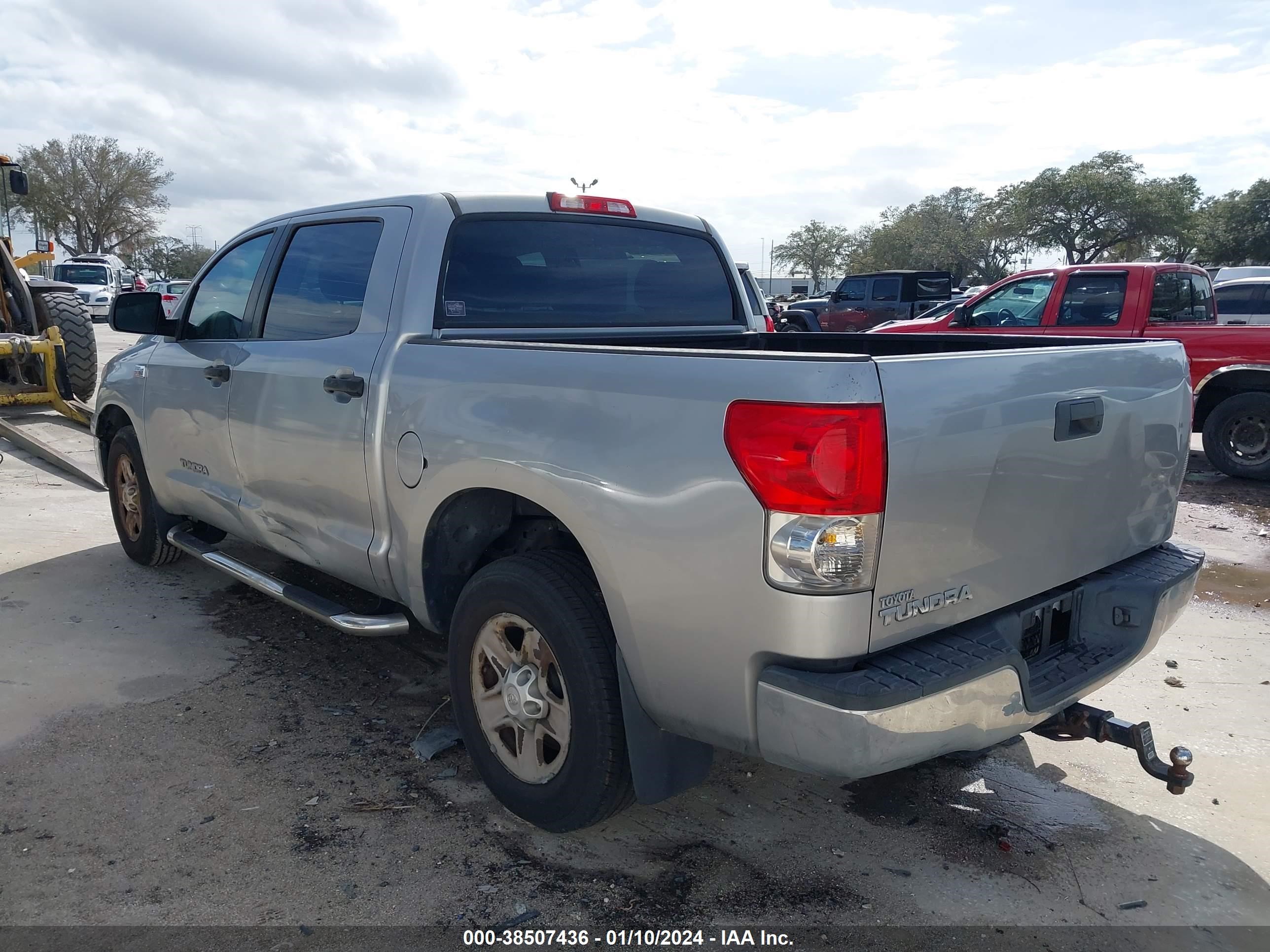 Photo 2 VIN: 5TBEV54148S477880 - TOYOTA TUNDRA 