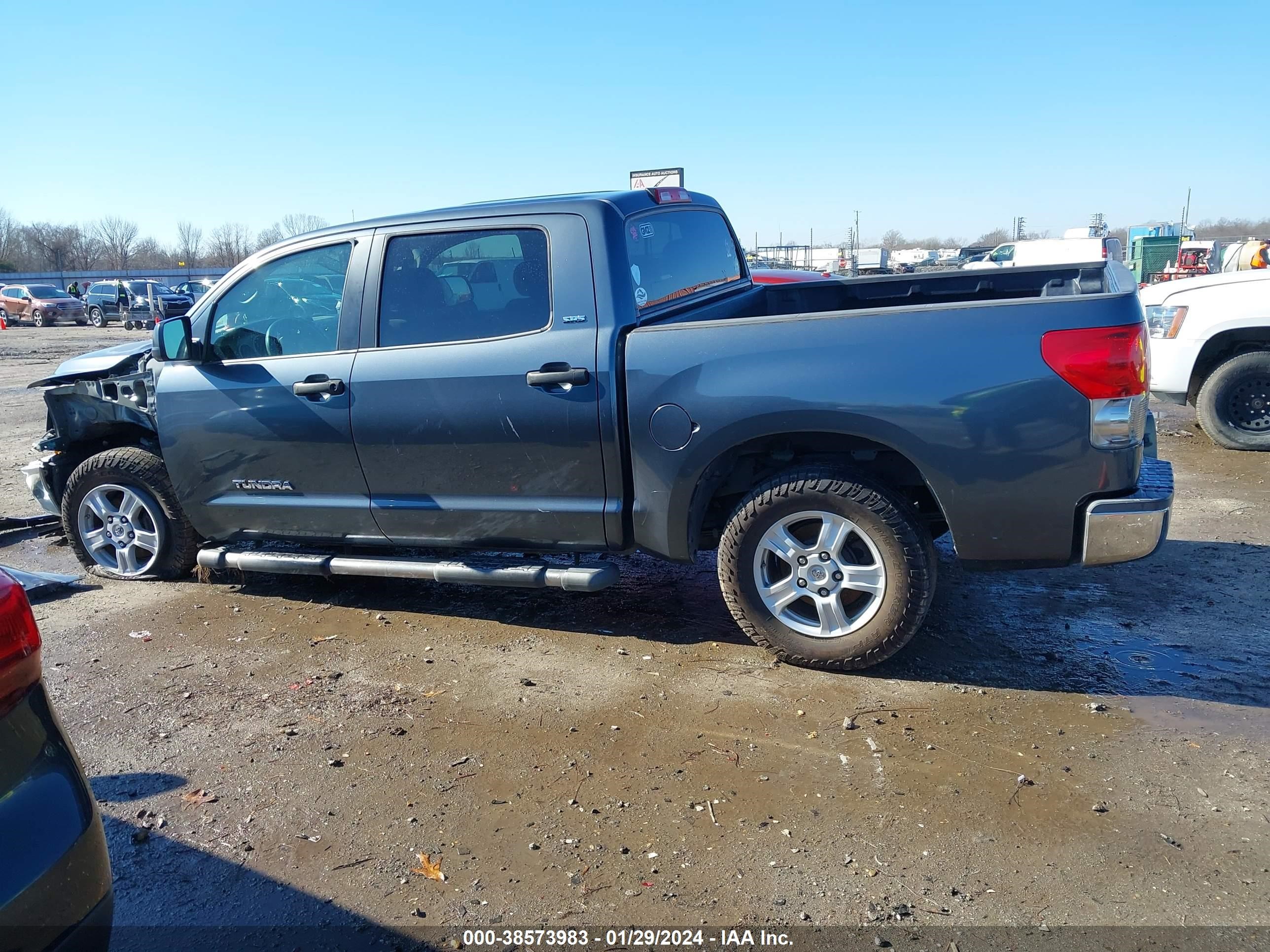 Photo 12 VIN: 5TBEV54177S466273 - TOYOTA TUNDRA 