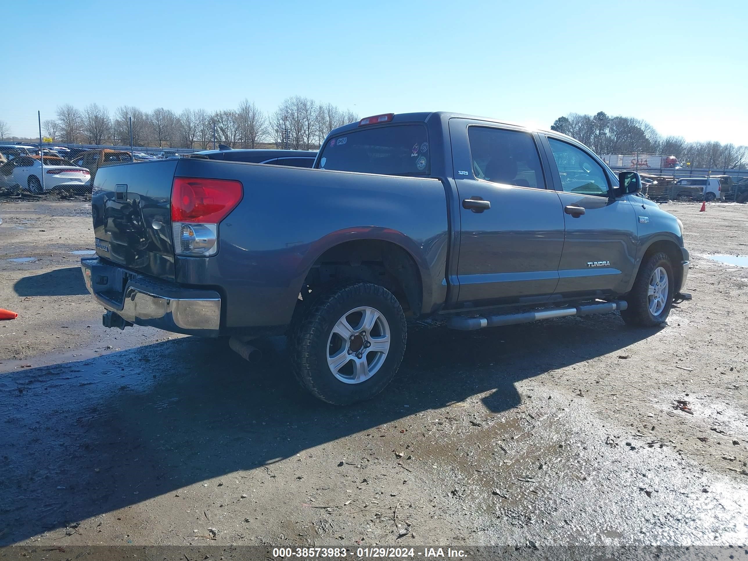 Photo 3 VIN: 5TBEV54177S466273 - TOYOTA TUNDRA 