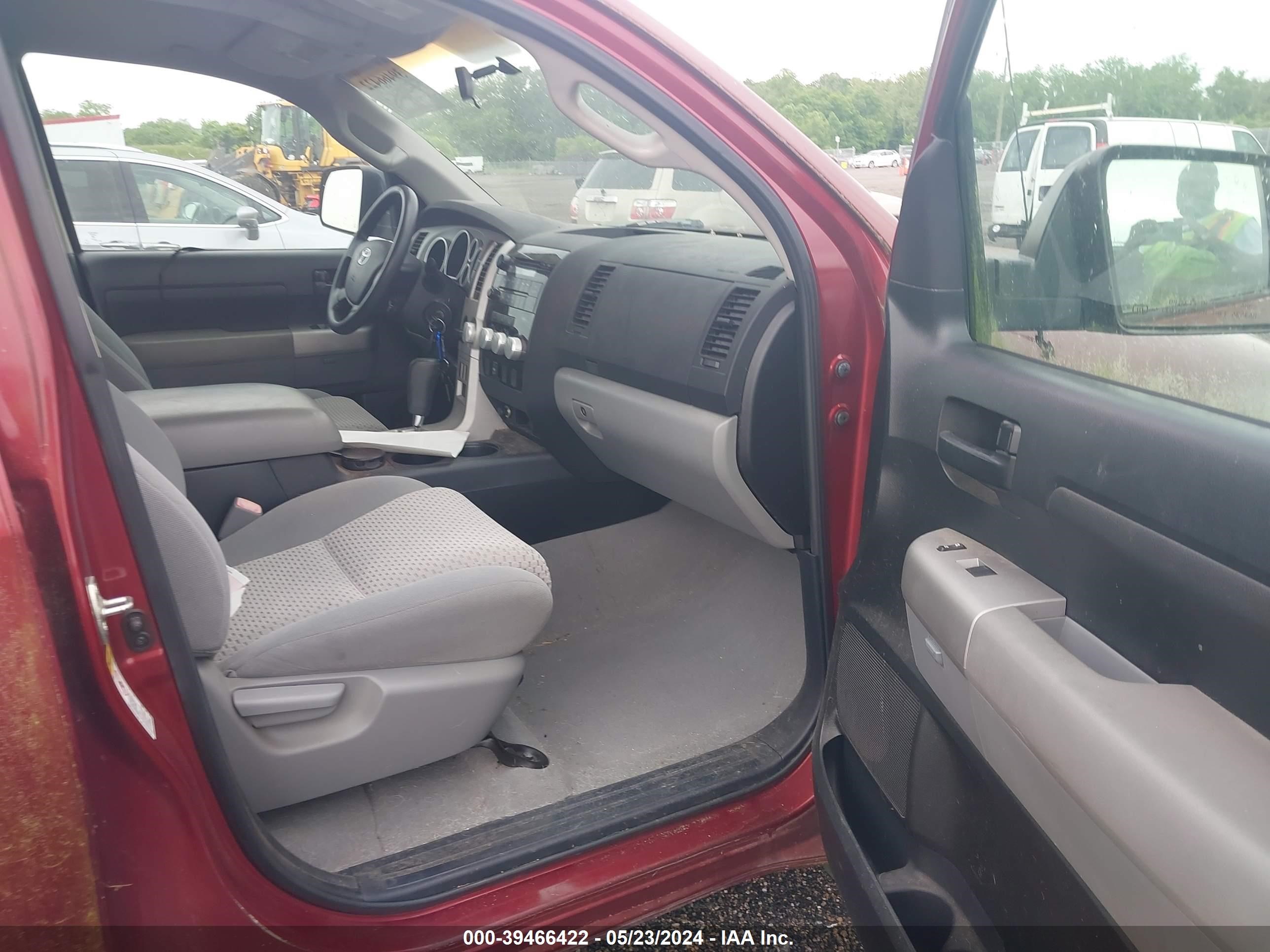 Photo 4 VIN: 5TBEV54188S475159 - TOYOTA TUNDRA 