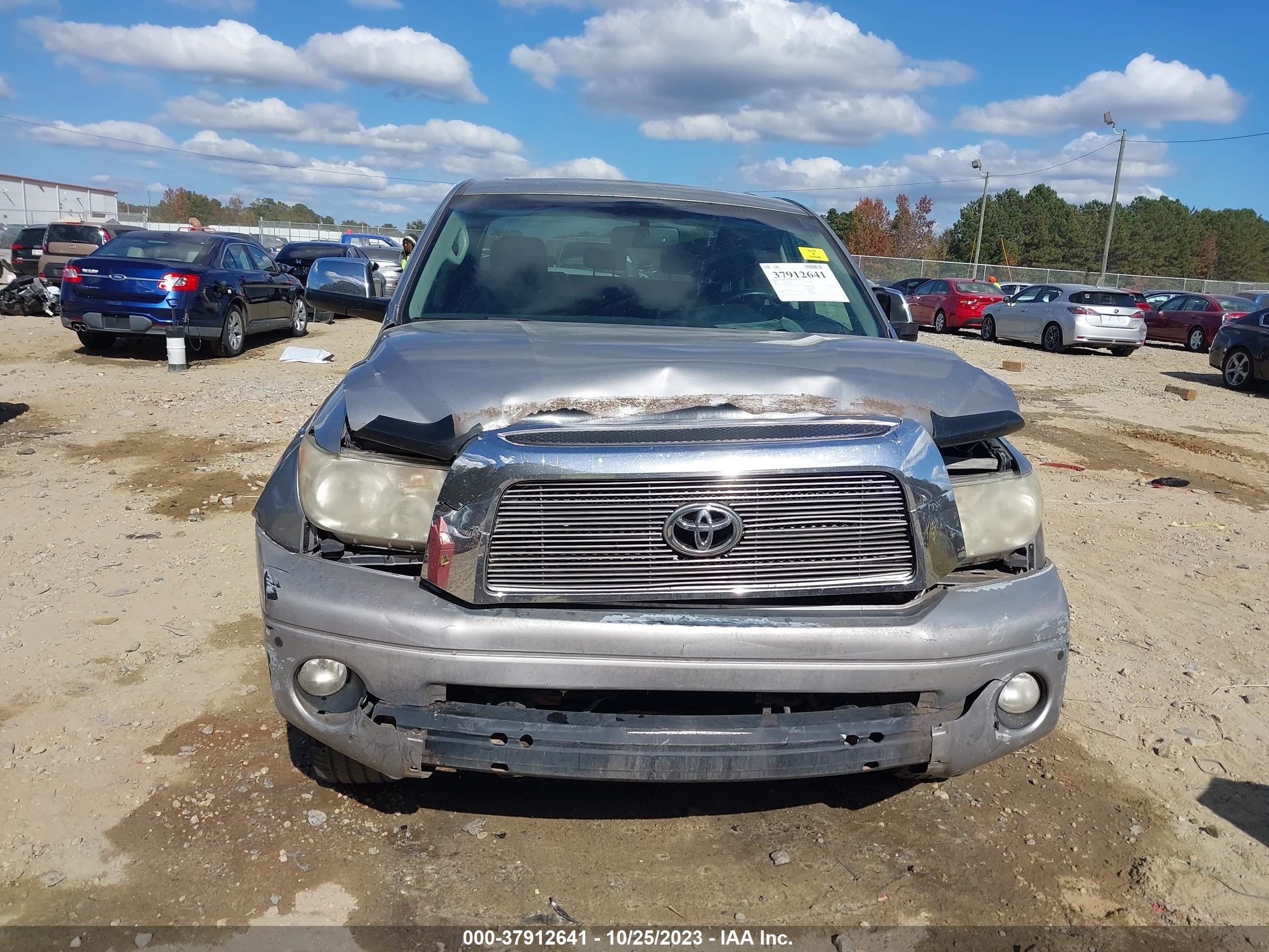 Photo 12 VIN: 5TBEV58157S456478 - TOYOTA TUNDRA 