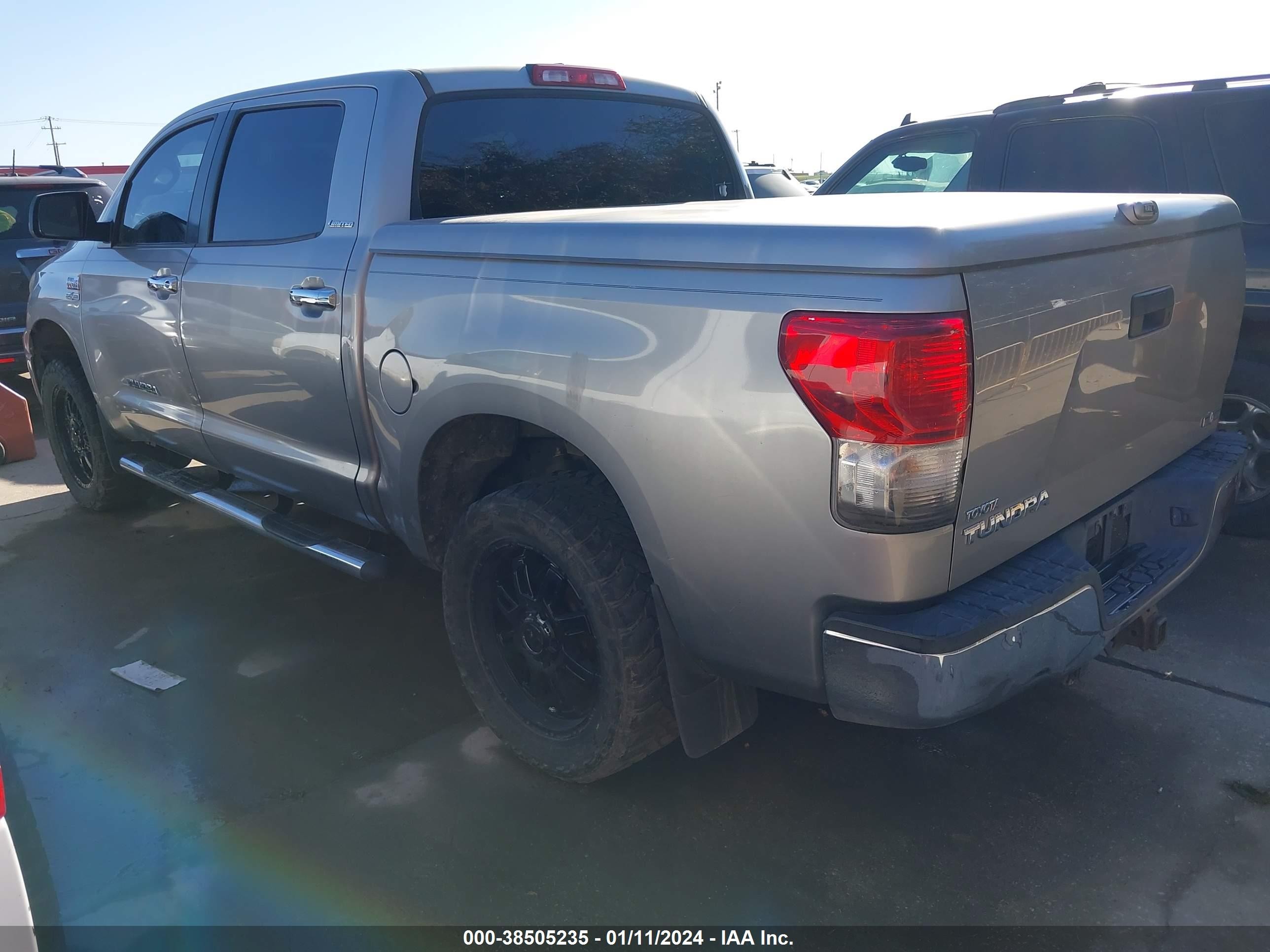 Photo 2 VIN: 5TBEV58157S467318 - TOYOTA TUNDRA 