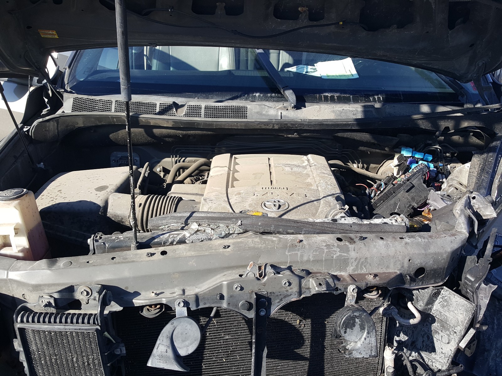 Photo 6 VIN: 5TBEV58157S469280 - TOYOTA TUNDRA CRE 