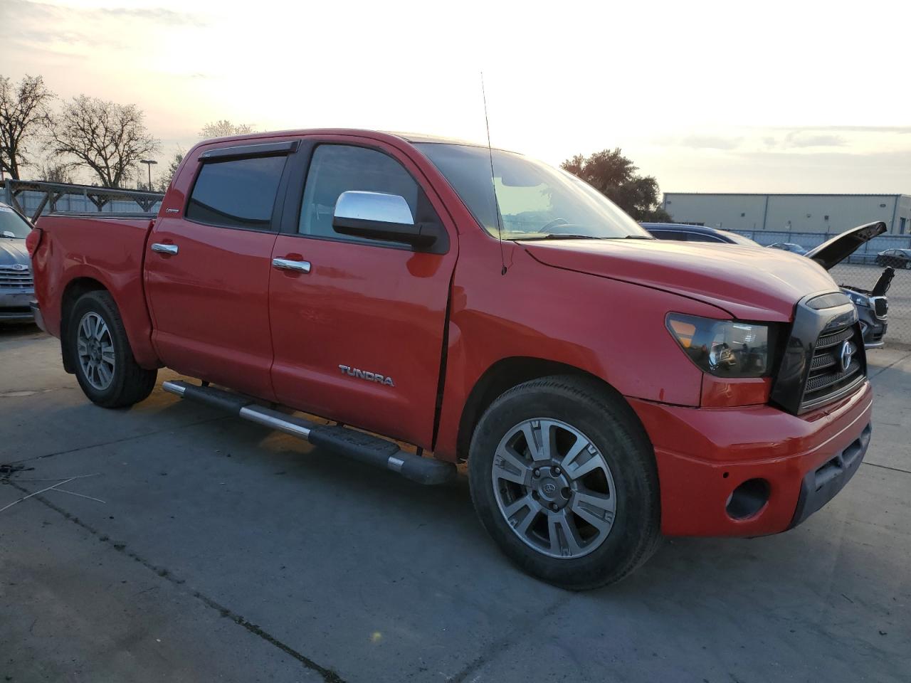 Photo 3 VIN: 5TBEV58198S483281 - TOYOTA TUNDRA 