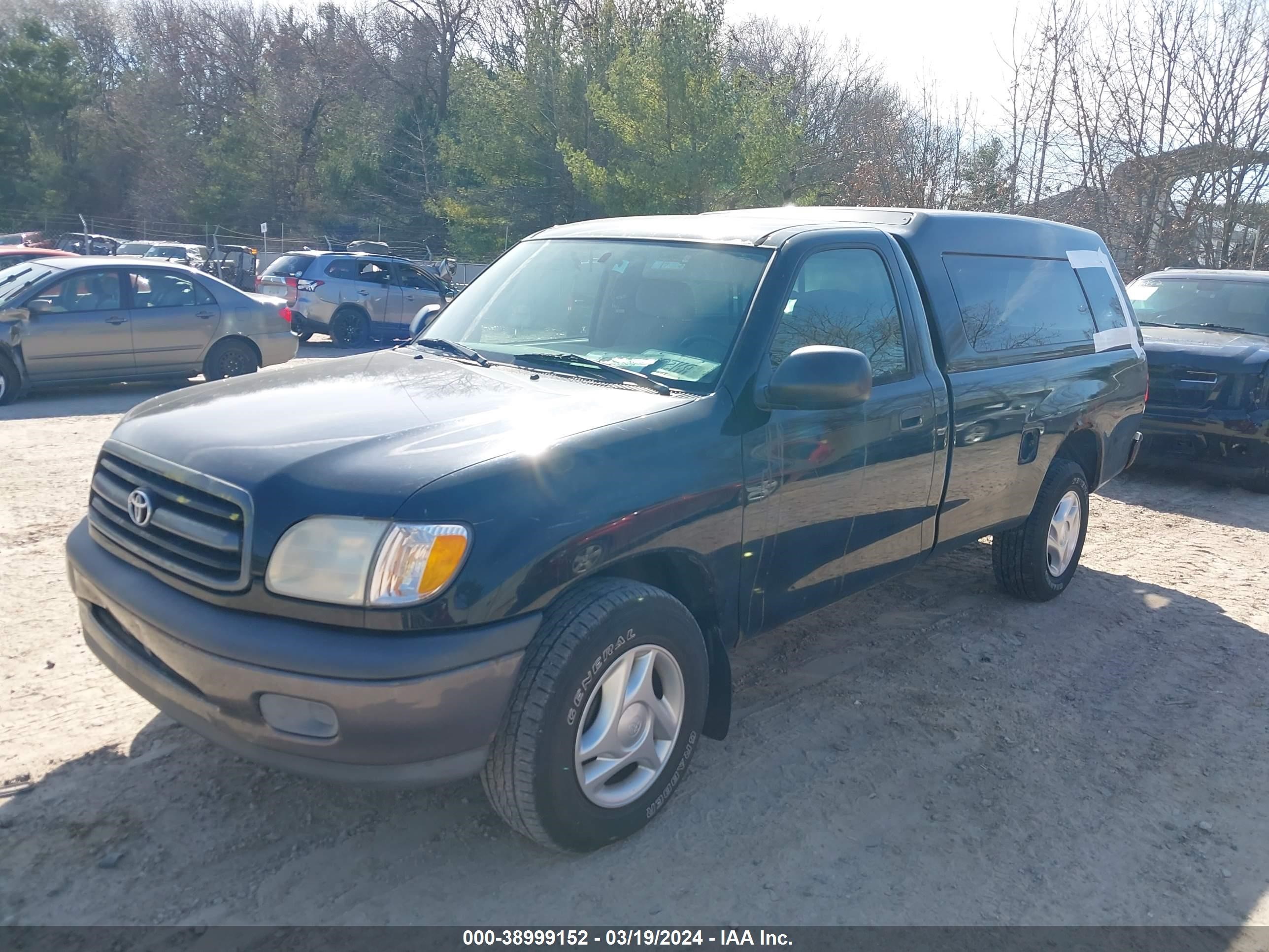 Photo 1 VIN: 5TBJN3214YS121354 - TOYOTA TUNDRA 