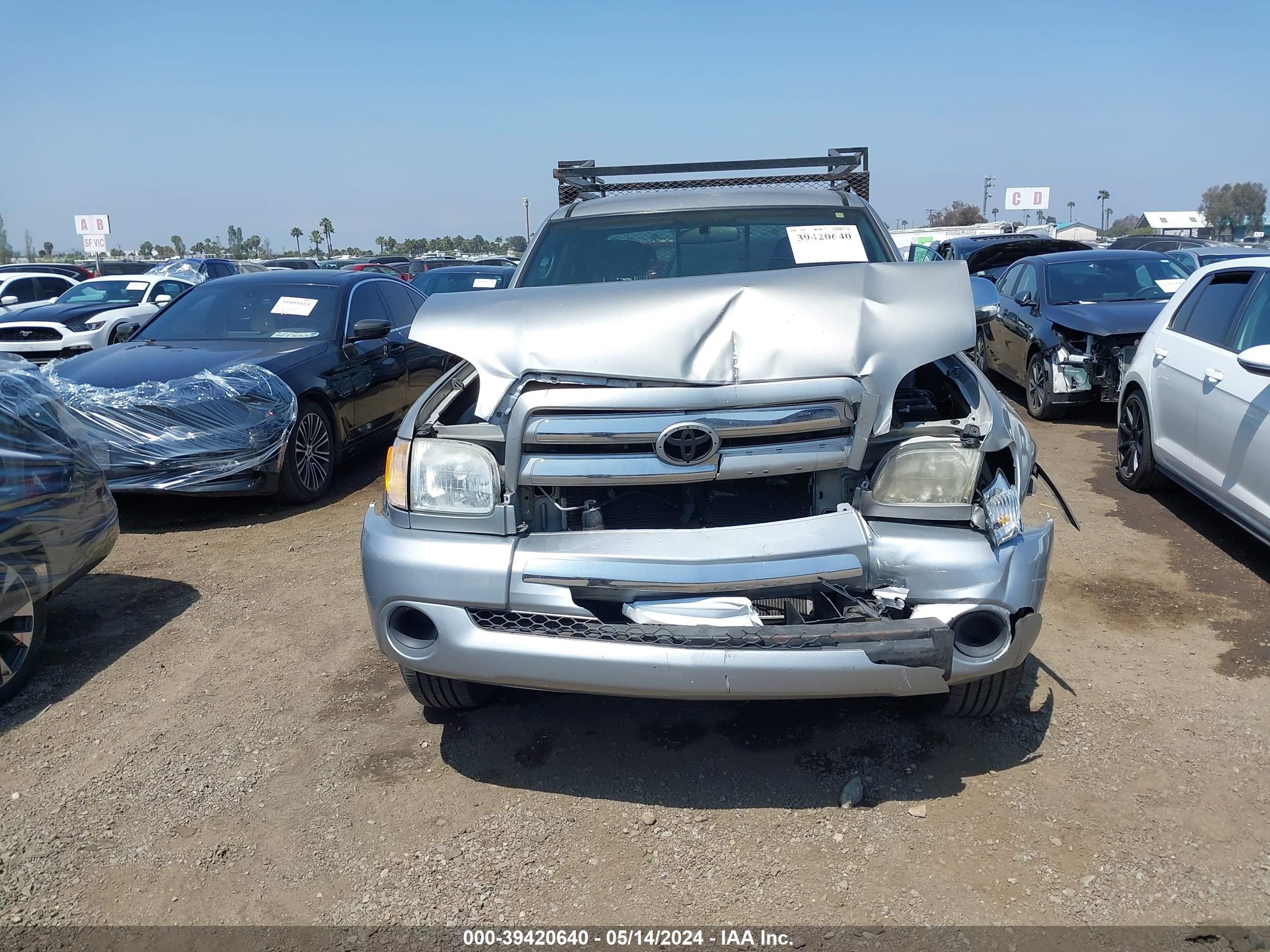 Photo 11 VIN: 5TBRN34103S411101 - TOYOTA TUNDRA 