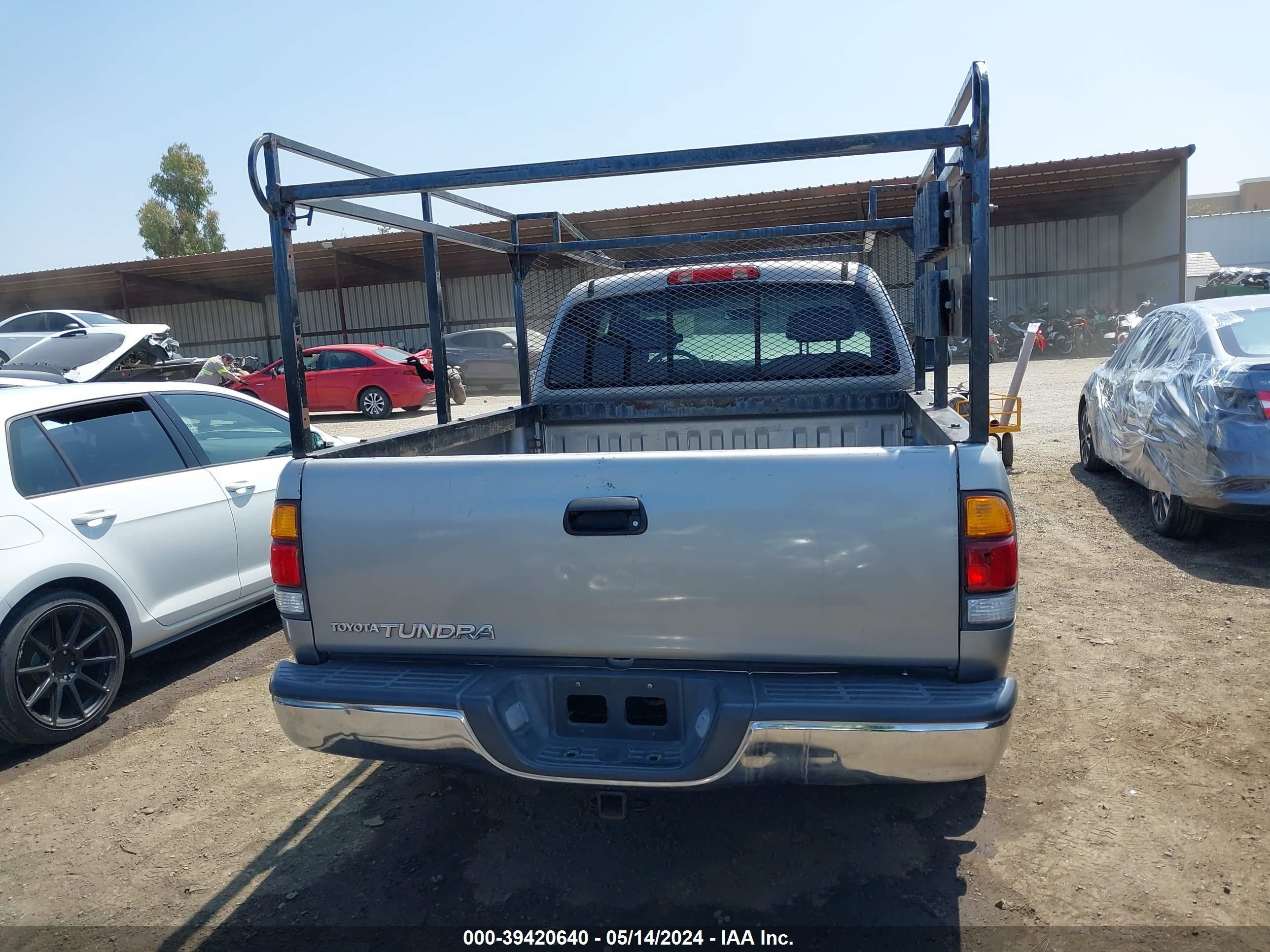 Photo 15 VIN: 5TBRN34103S411101 - TOYOTA TUNDRA 