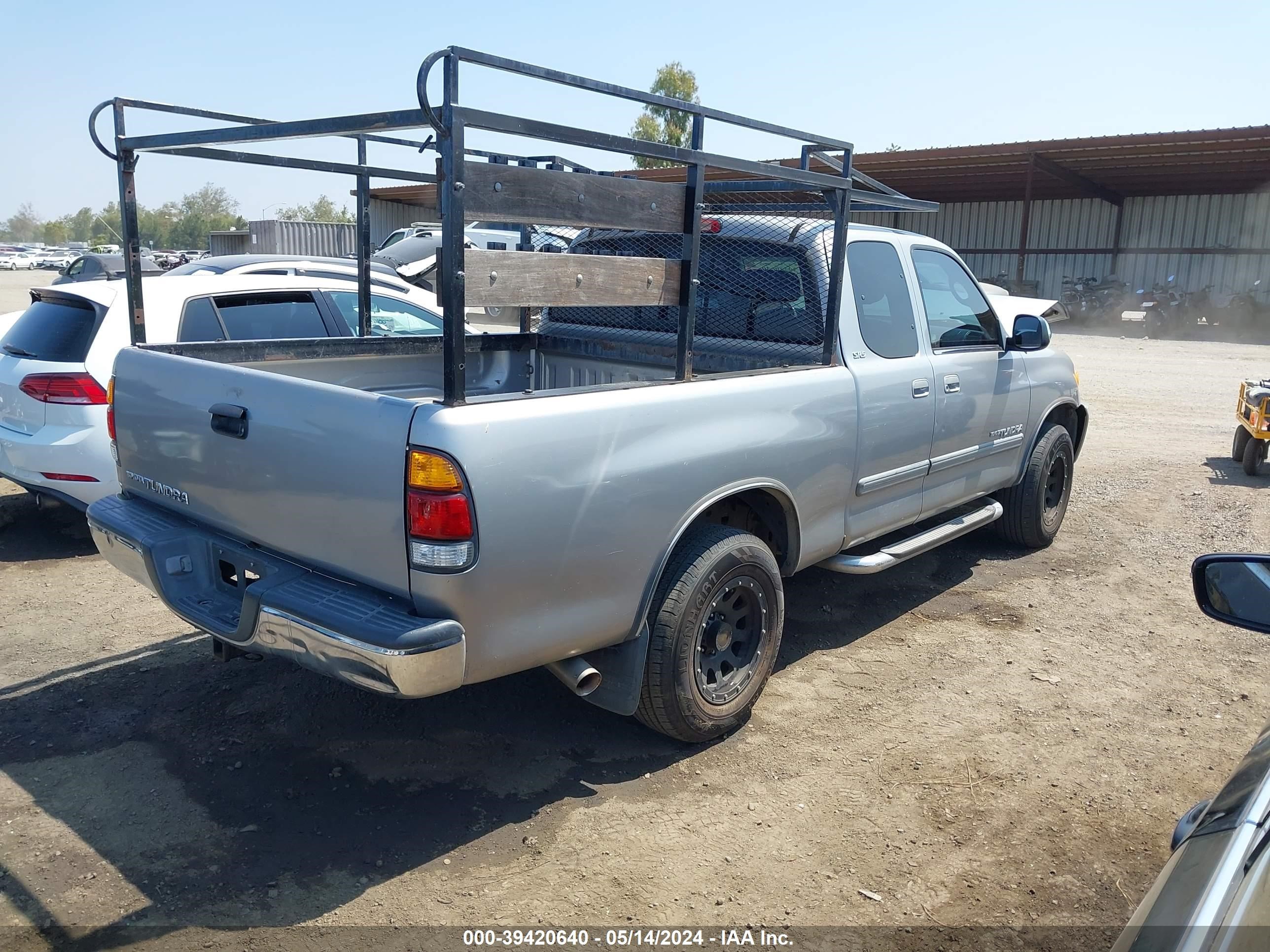 Photo 3 VIN: 5TBRN34103S411101 - TOYOTA TUNDRA 