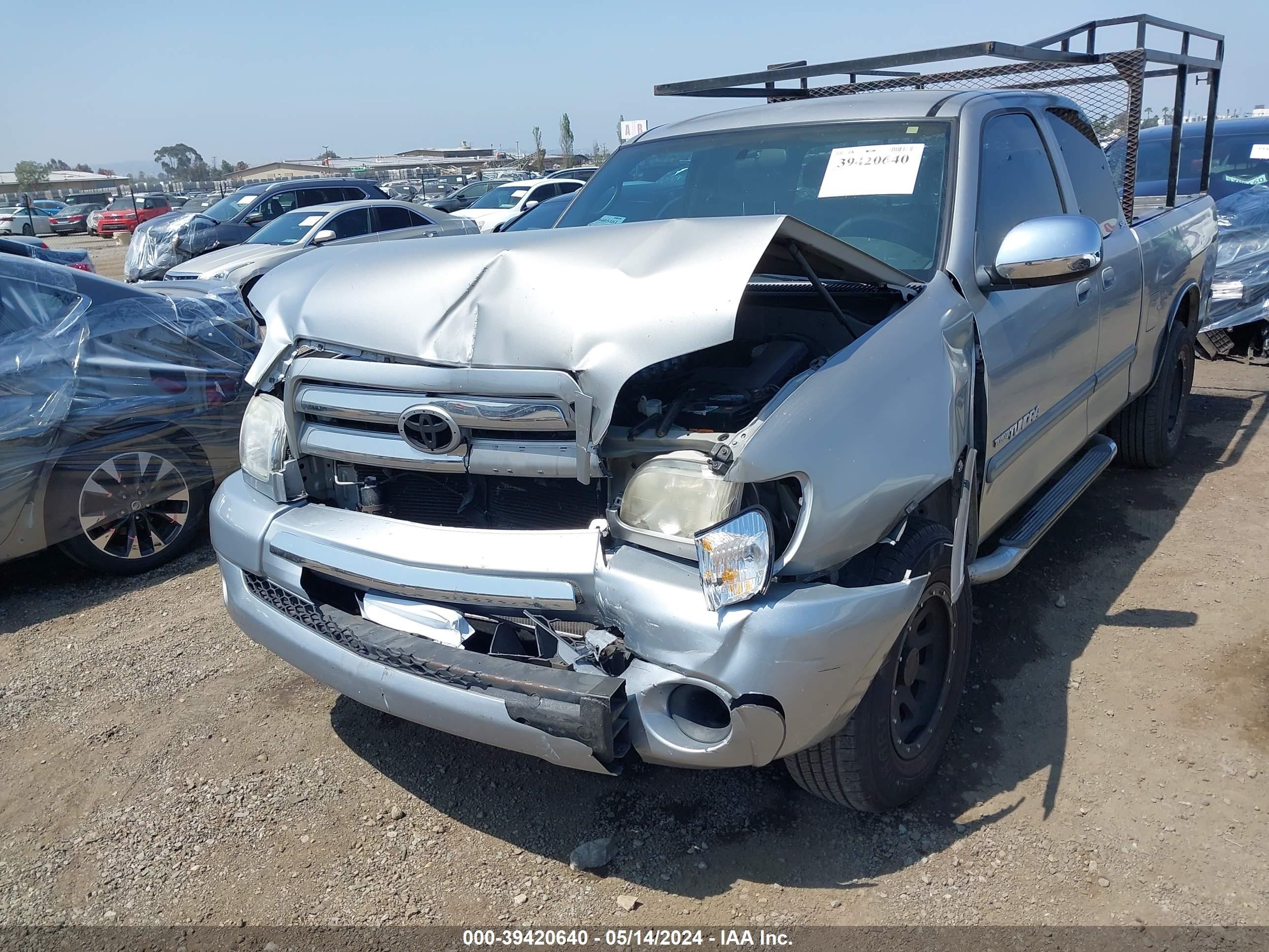 Photo 5 VIN: 5TBRN34103S411101 - TOYOTA TUNDRA 