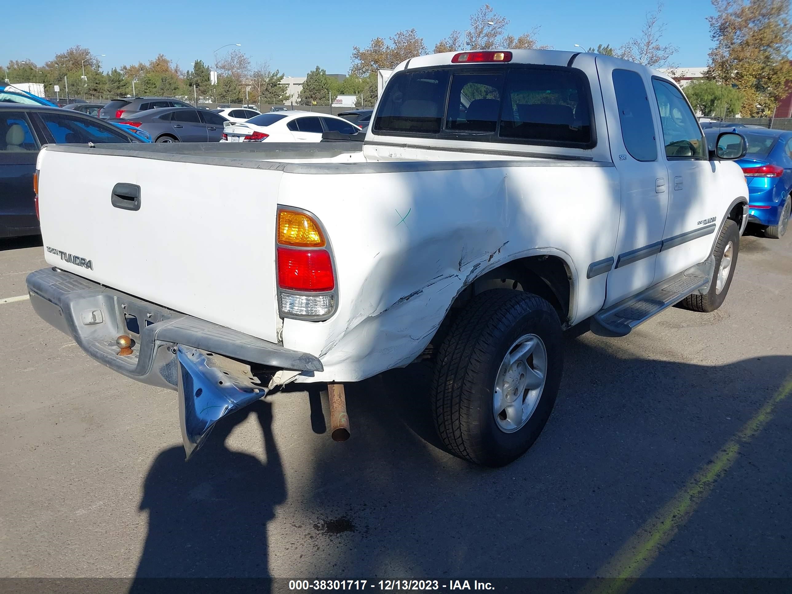 Photo 5 VIN: 5TBRN34142S318841 - TOYOTA TUNDRA 