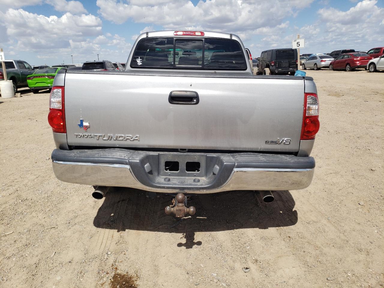 Photo 5 VIN: 5TBRT34105S465412 - TOYOTA TUNDRA 